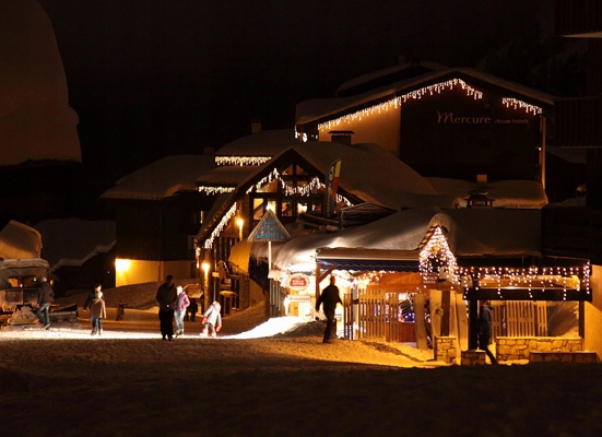 SOPLE ZEWNĘTRZNE 750LED 30M LAMPKI CHOINKOWE TIMER Zasilanie sieciowe