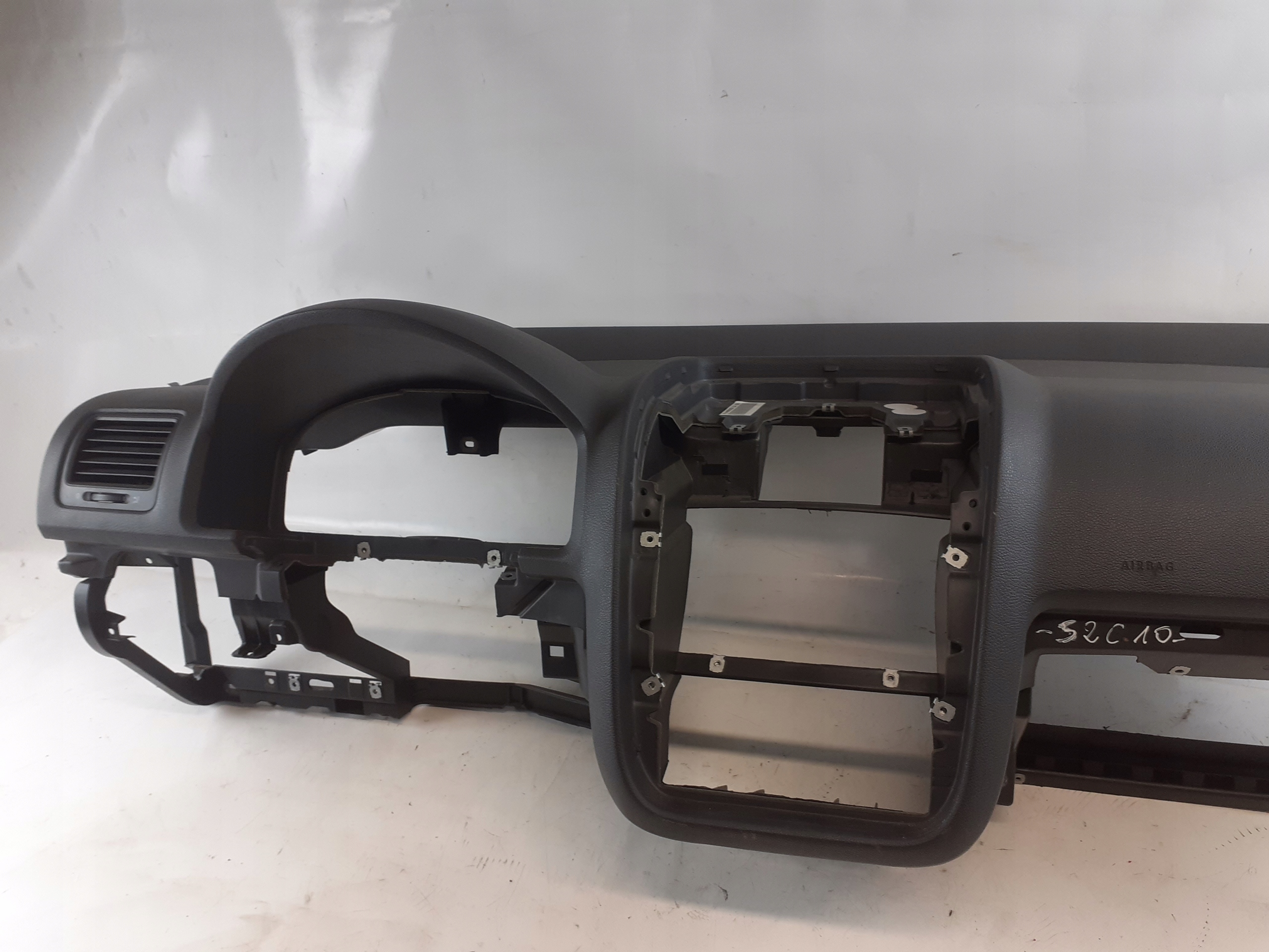 VW GOLF V dashboard instrument panel EUROPA