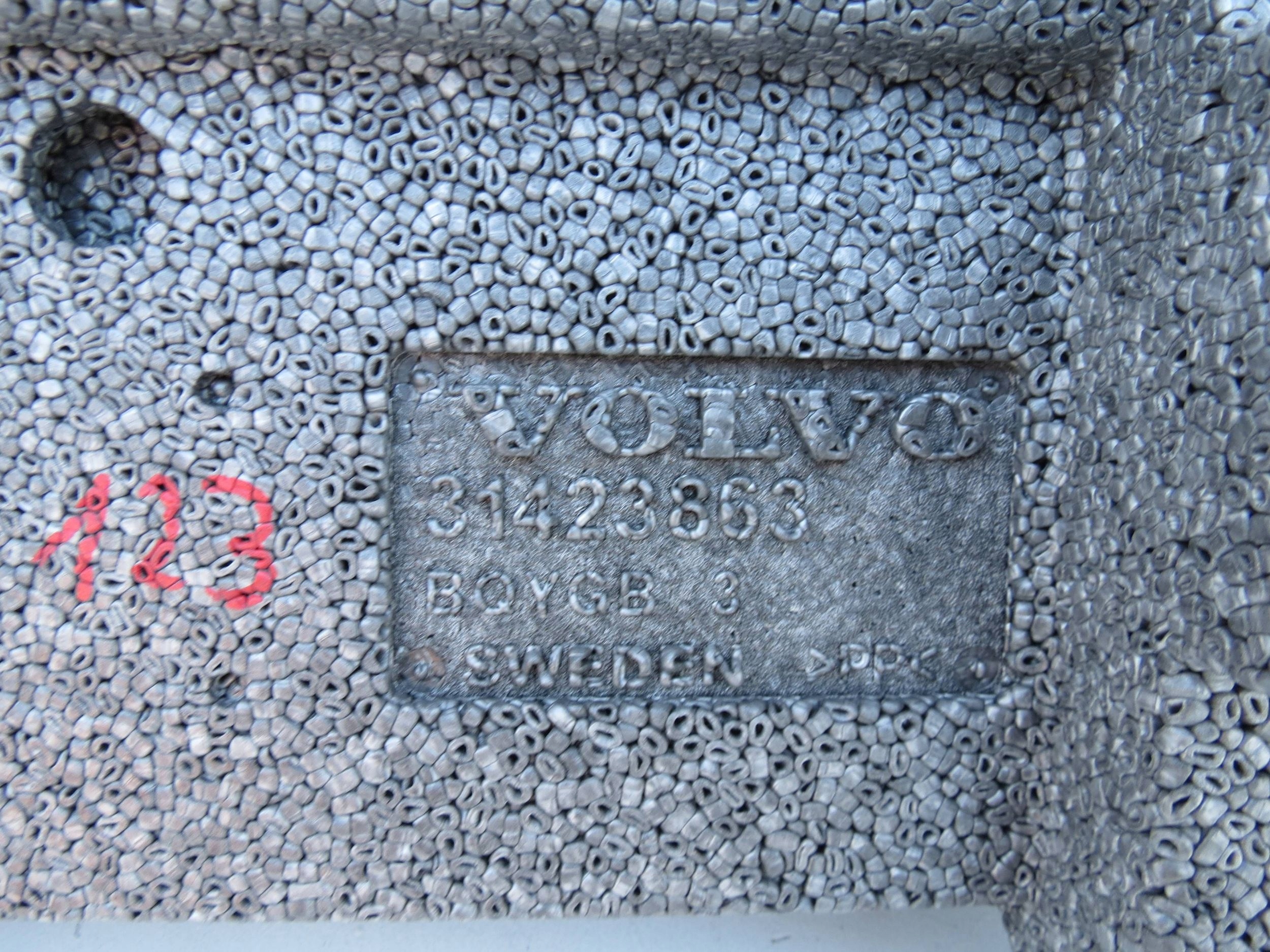 boot floor well polystirene VOLVO XC60 II 31423863