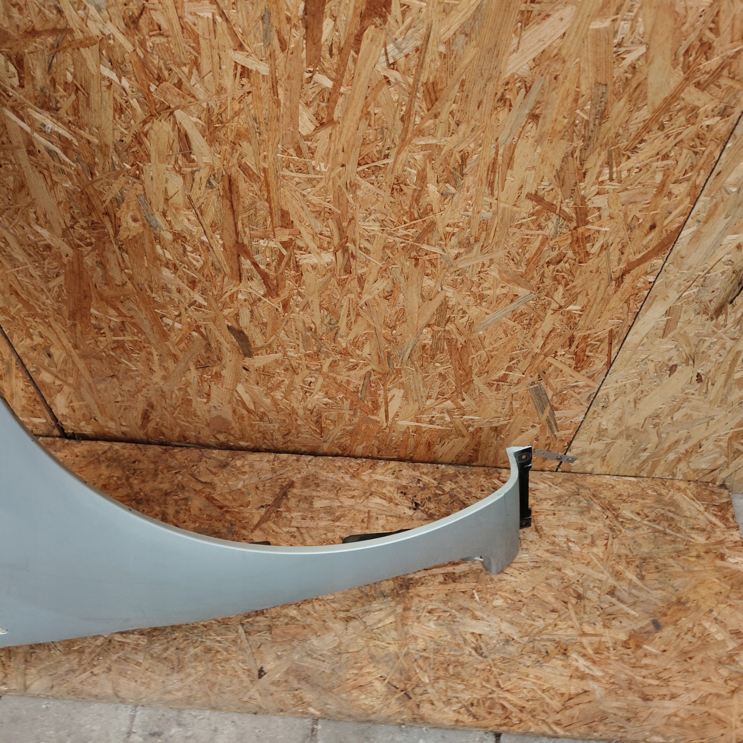fender front front right RENAULT KANGOO II III