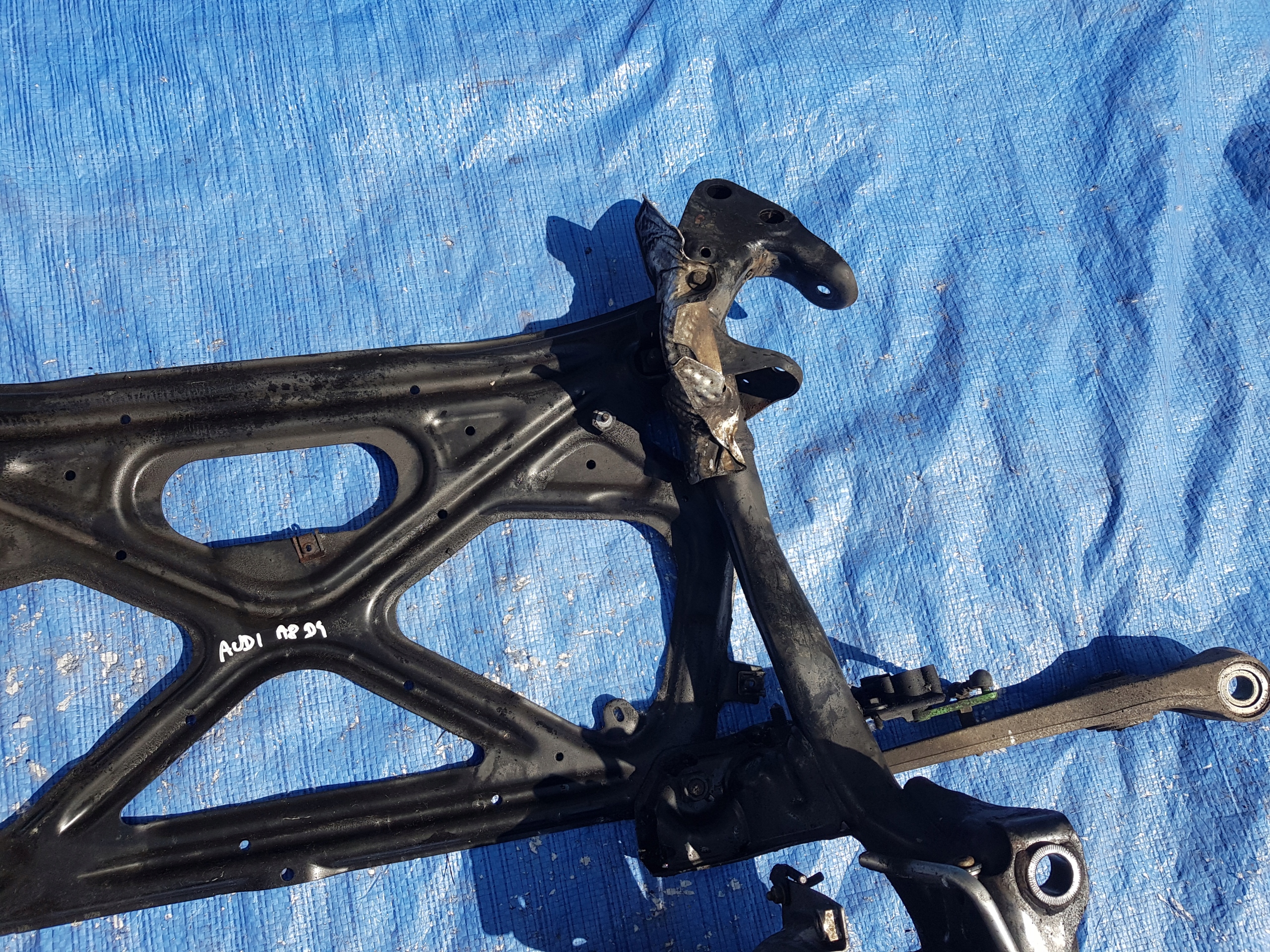 axle beam subframe front subframe front AUDI A8 D4