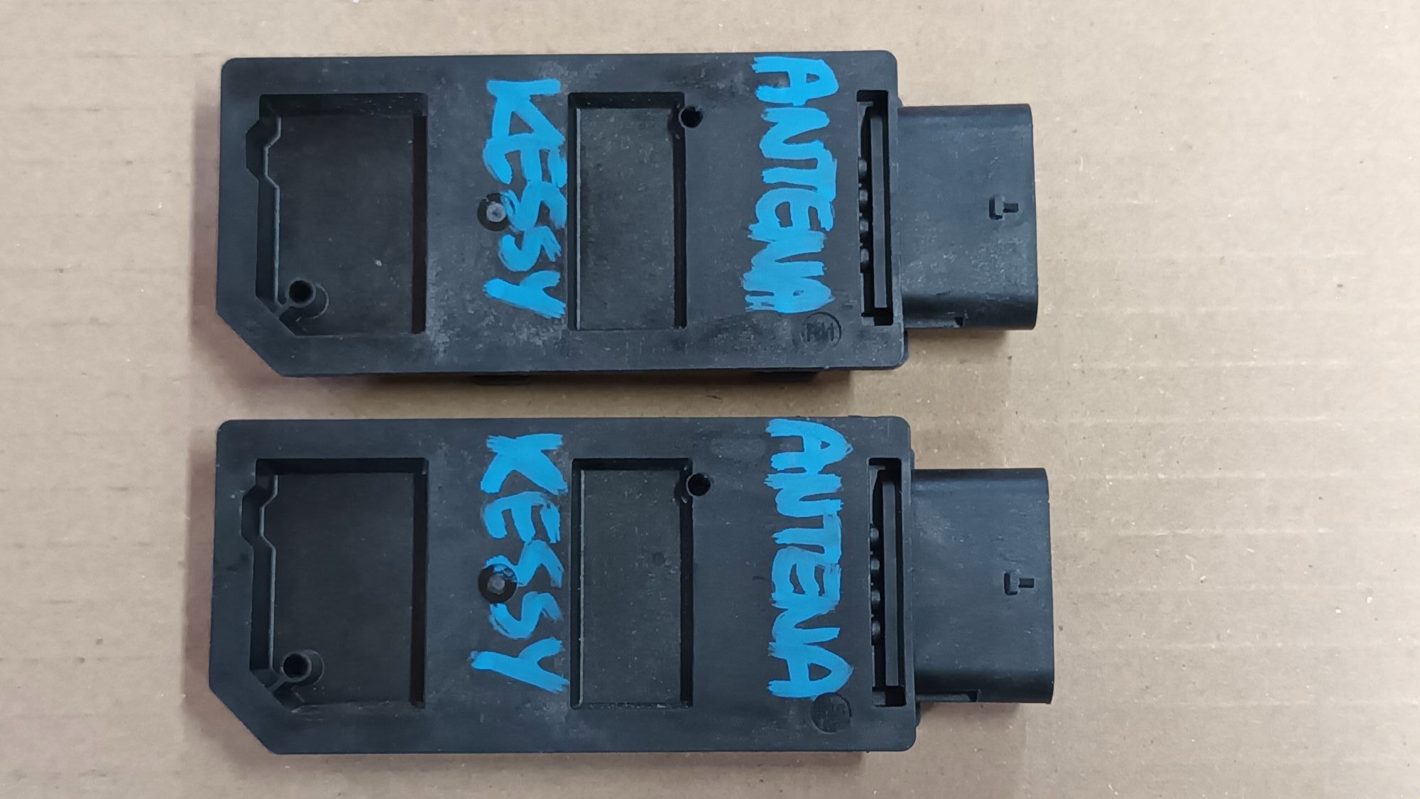 Antenne Module KESSY VW AUDI SKODA SEAT 5WA962133G