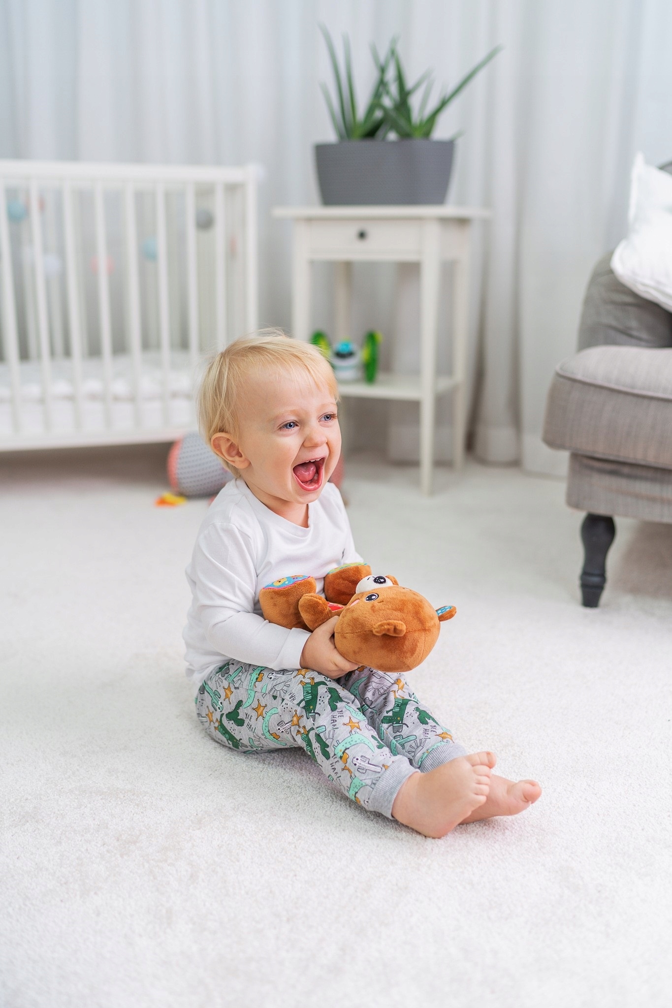 Dumel Przyjaciel Miś UCZNIACZEK INTERAKTYWNY Szerokość produktu 15 cm