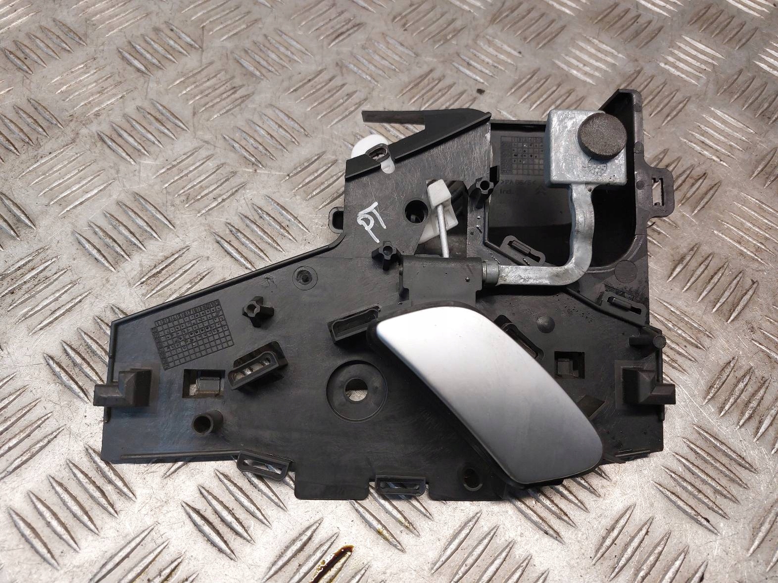 KLAMKA WEWNETRZNA PRAWY TYŁ CITROEN C5 I LIFT 2005