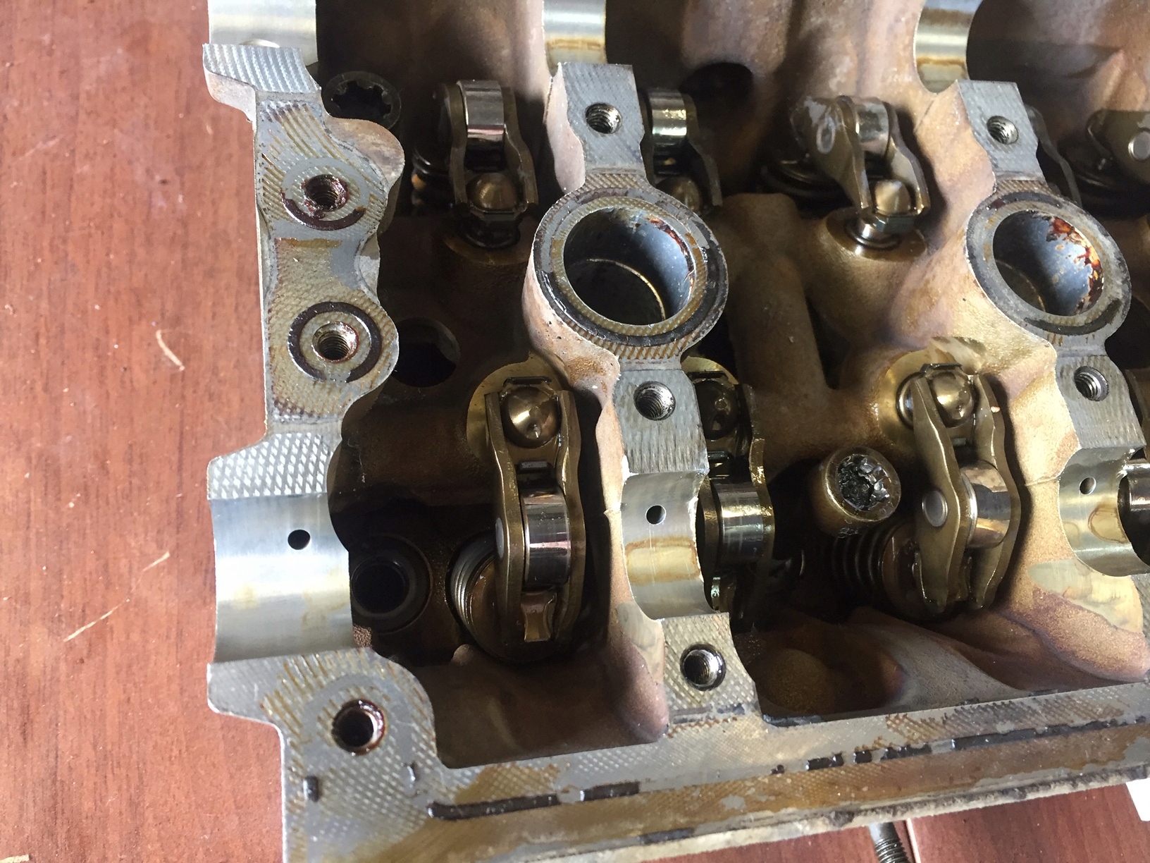 AUDI A6 C6 2.0 TFSI TESTATA Valvole BPJ 06F103373