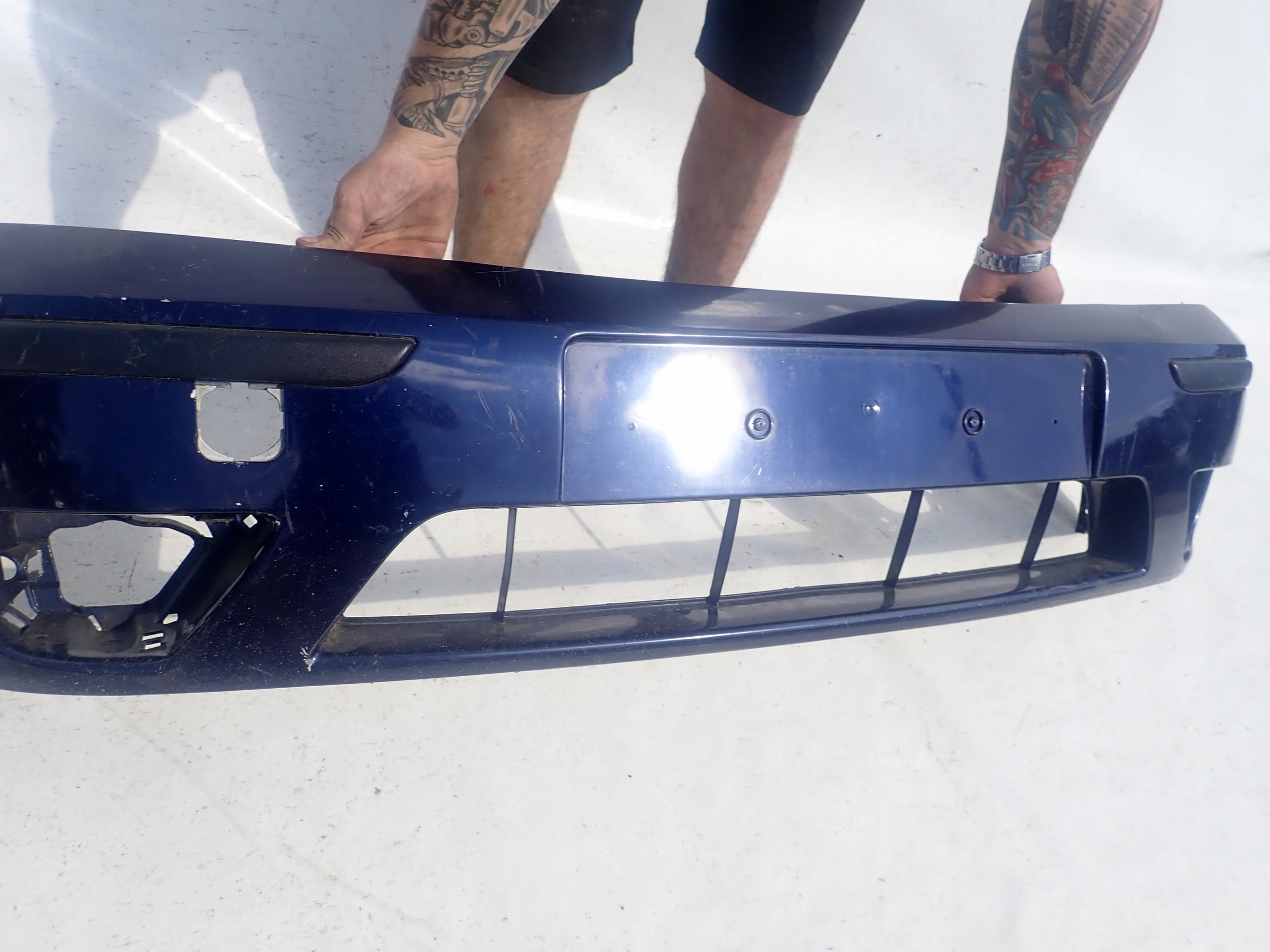 FORD FOCUS and LIFT 01-04 bumper front front