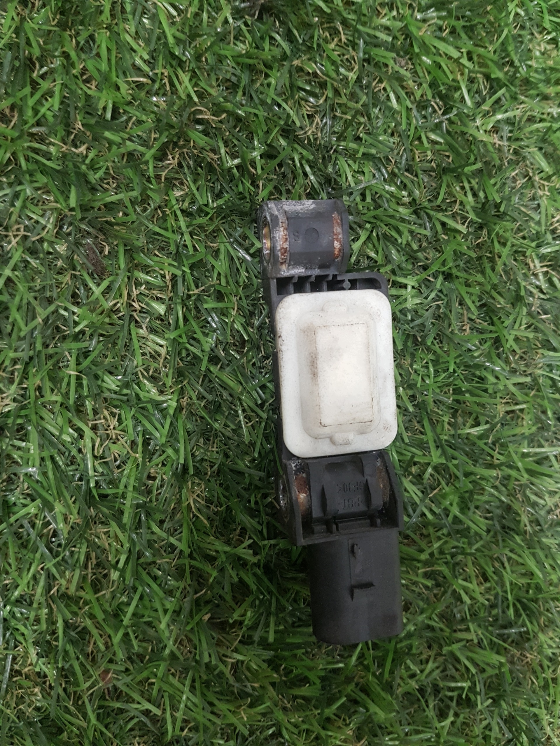 crashsensor drucksensor VOLKSWAGEN TOUAREG 7L0909606C