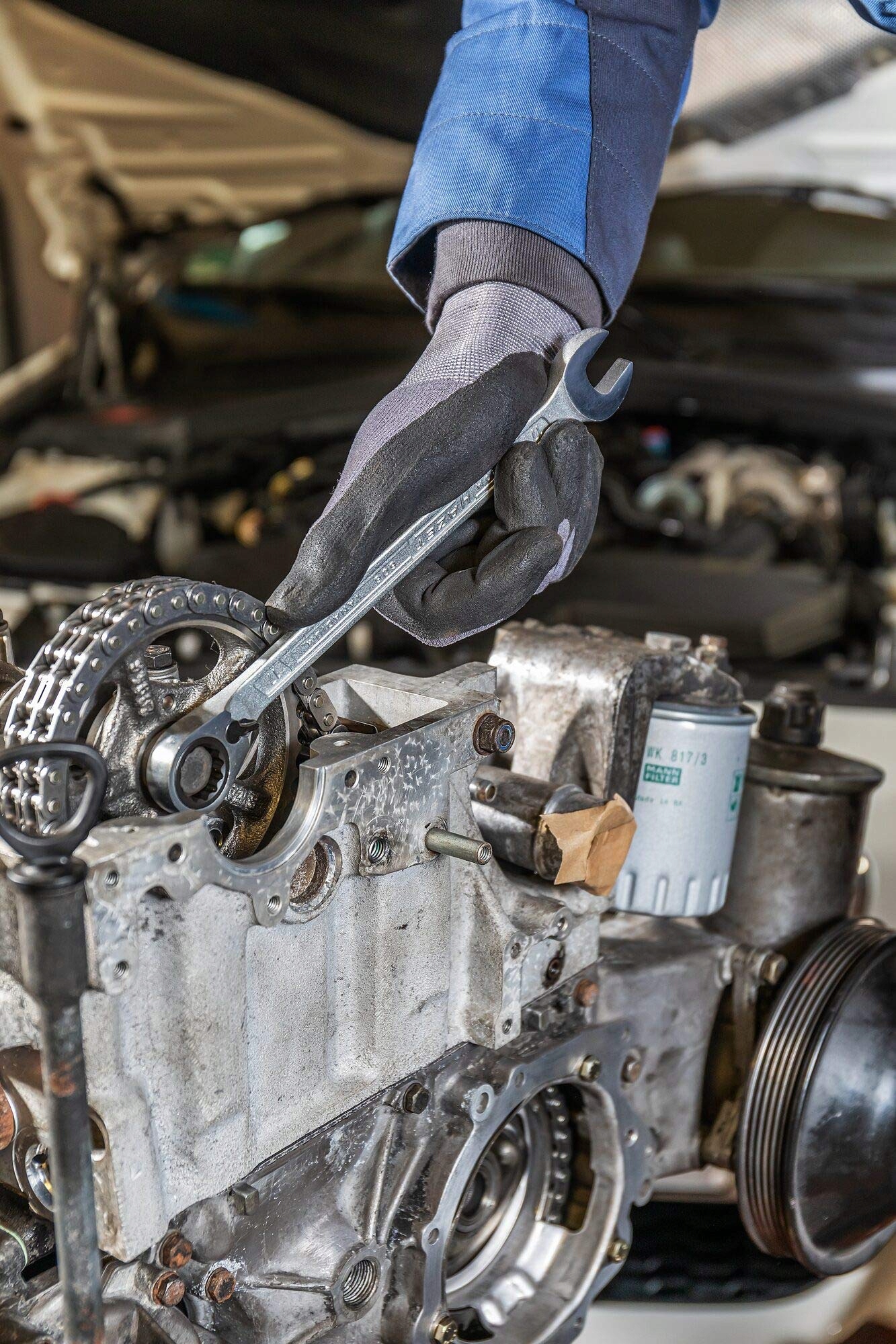 A77D7B_E WYPOSAZENIE WARSZTATOW ZESTAW KLUCZY PLAS EAN (GTIN) 4000896145683