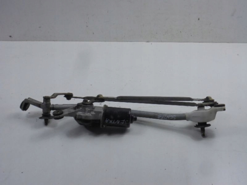 SENTRA B15 SILNICZEK MECHANIZM WYCIERACZEK PRZÓD