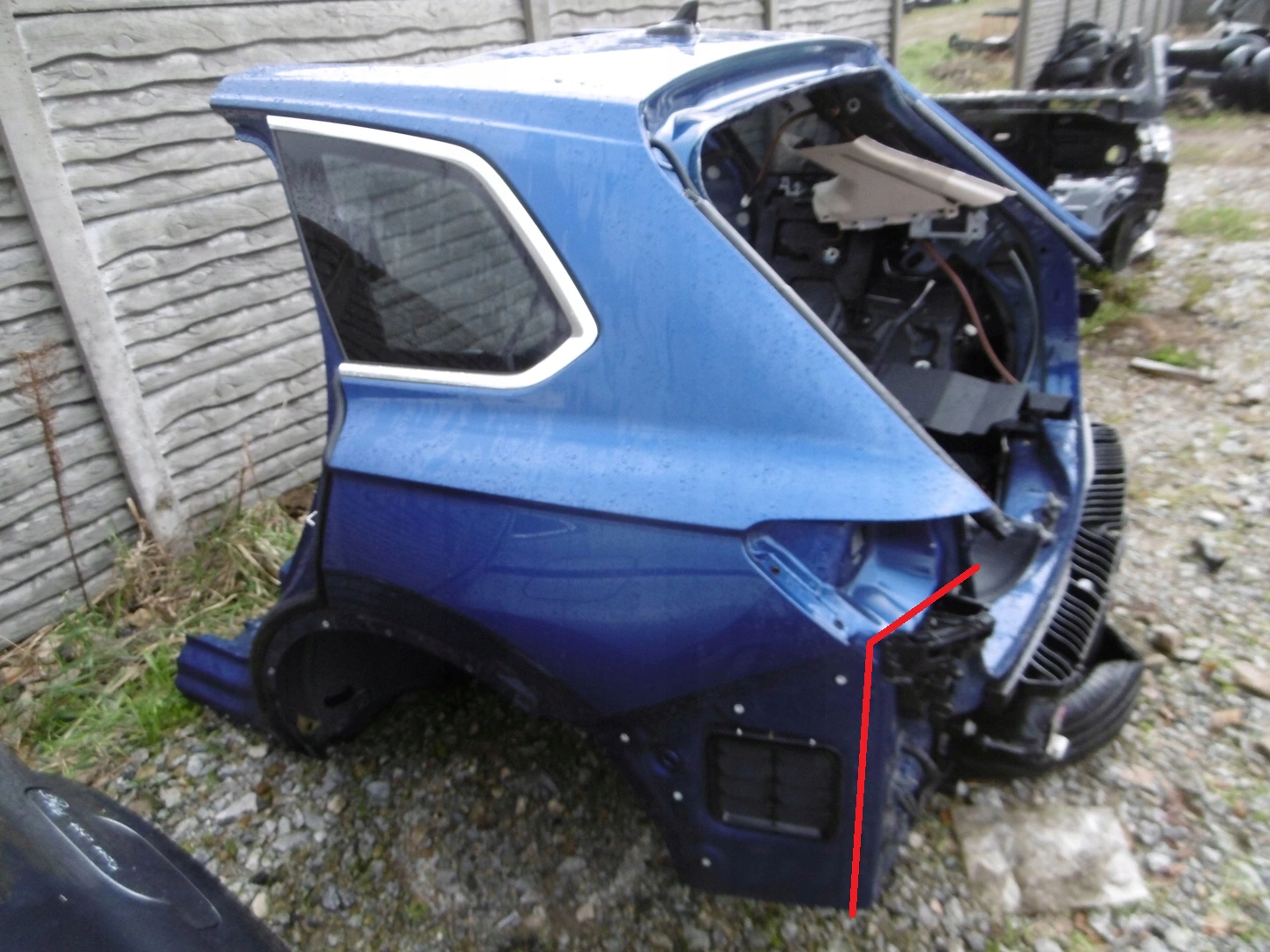 SZYBA KAROSERYJNA CHROM LEWY TYŁ VW TOUAREG III