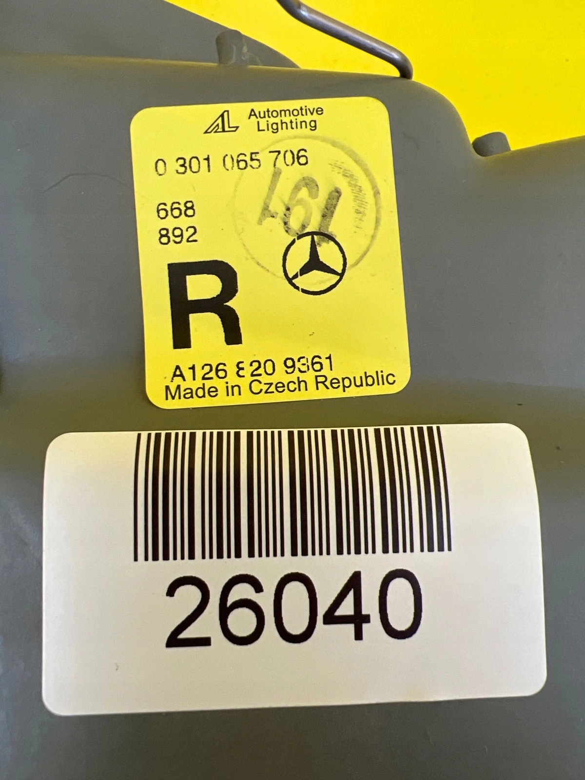 light right Mercedes W126 79-91 A1268209361