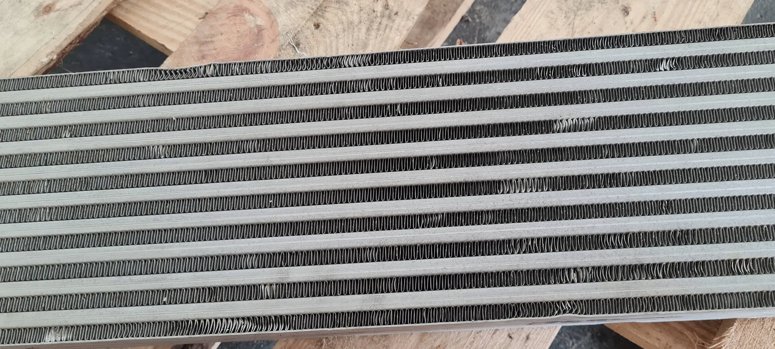 SQ5 80A Q5 intercooler chladič vzduchový 3.0 TFSI