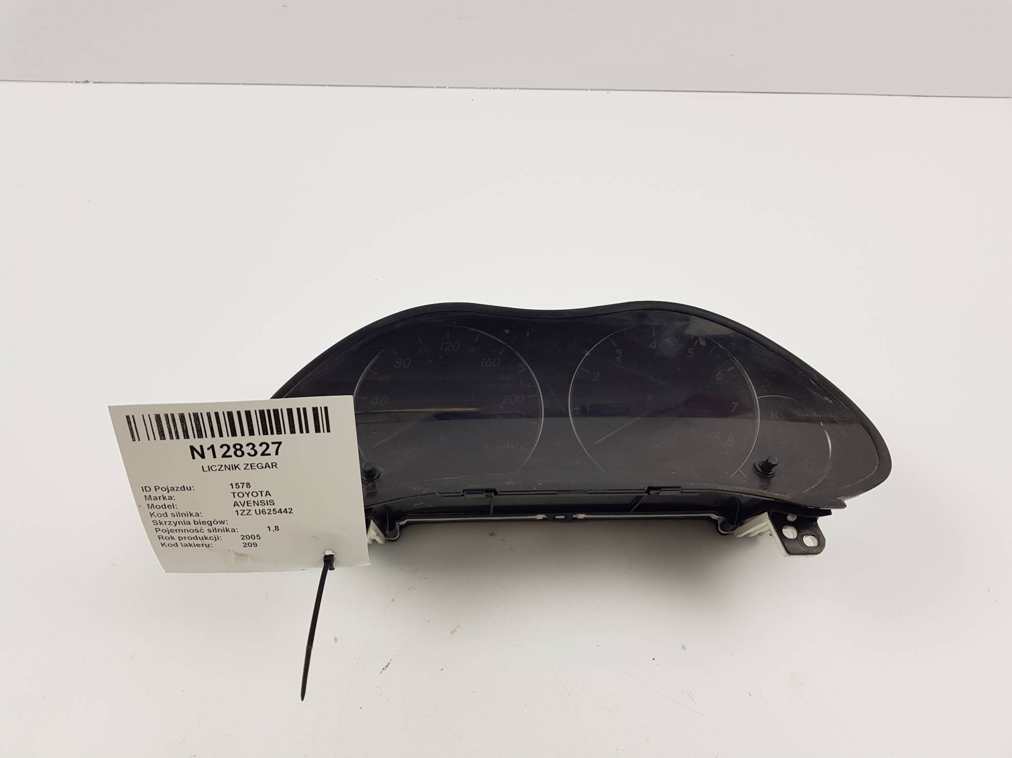dials clock 2005 1.8 TOYOTA AVENSIS T25