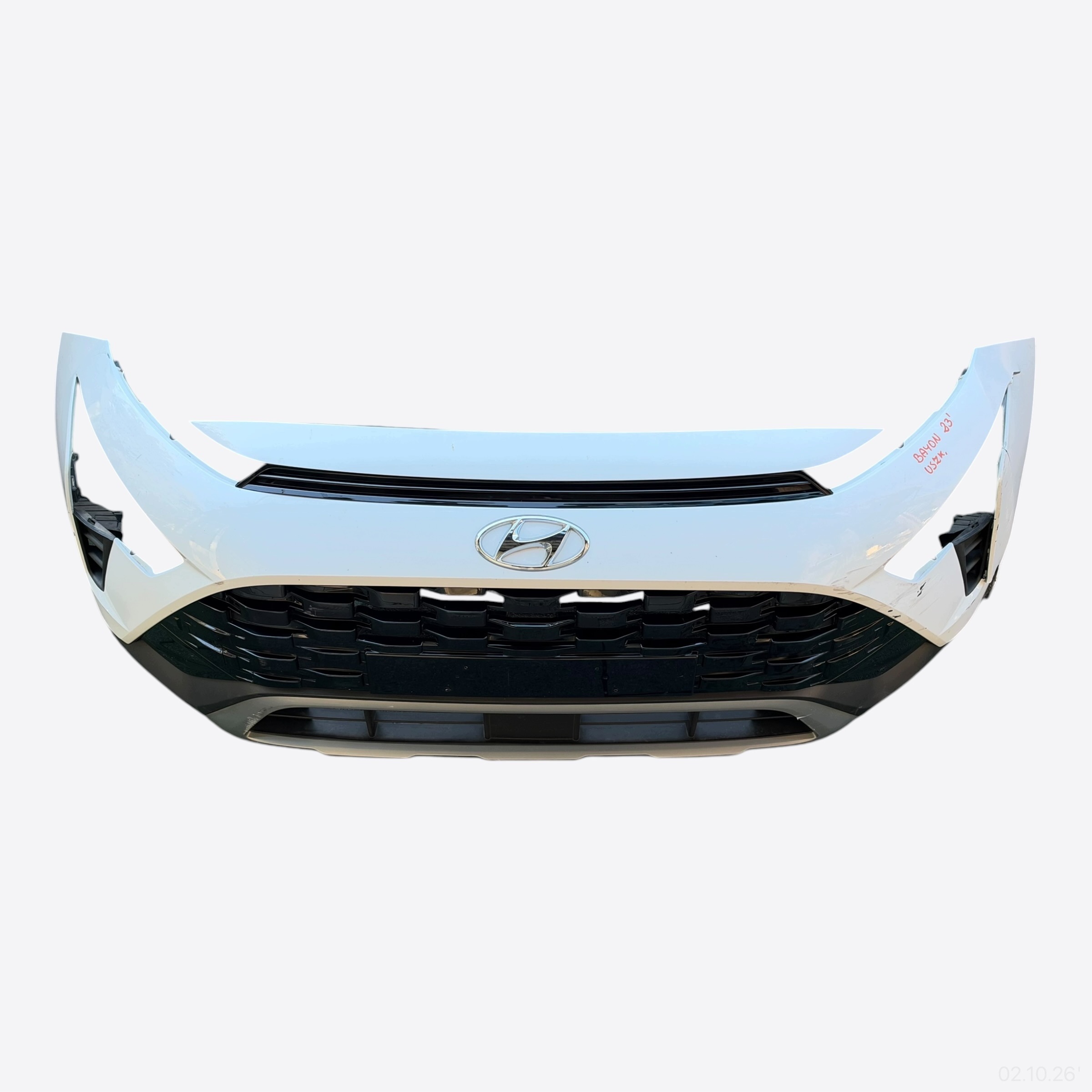 front bumper complete damaged HYUNDAI BAYON 2023 year