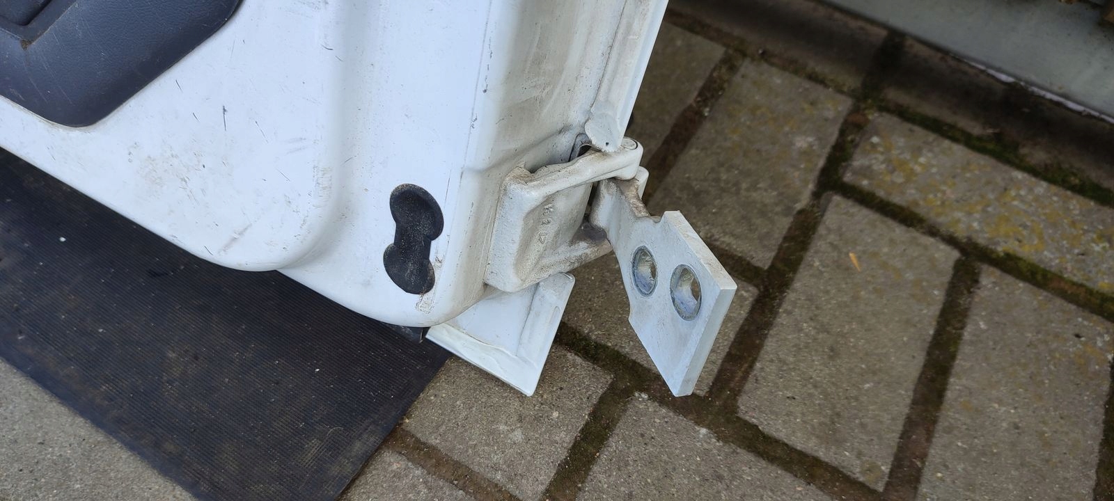 Tür heck hinten links Ford Transit Connect MK1 AA