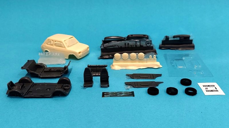 Fiat 126 el kompletní sada