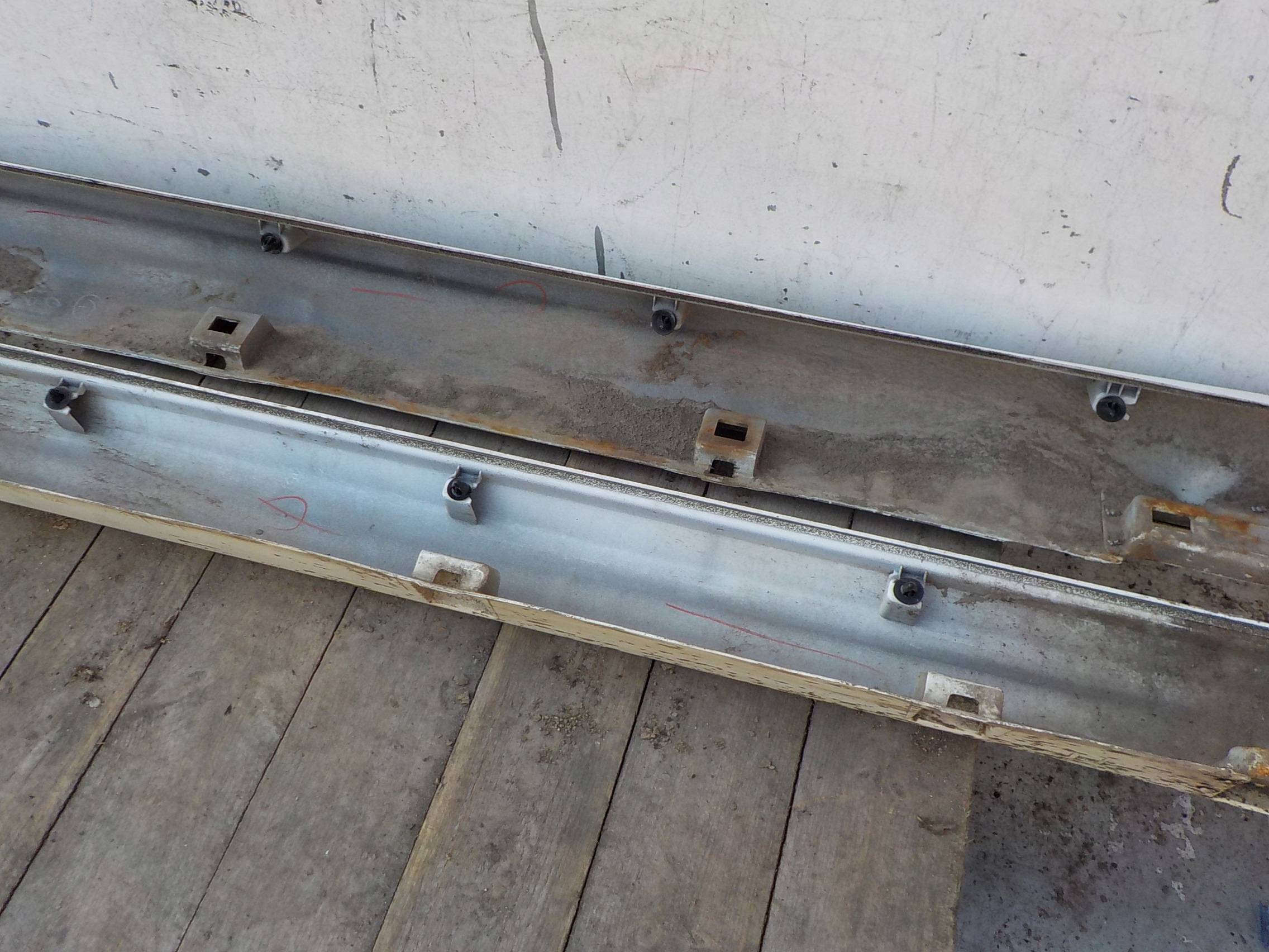 536 FORESTER II LIFT listák fedelek PROGOWE