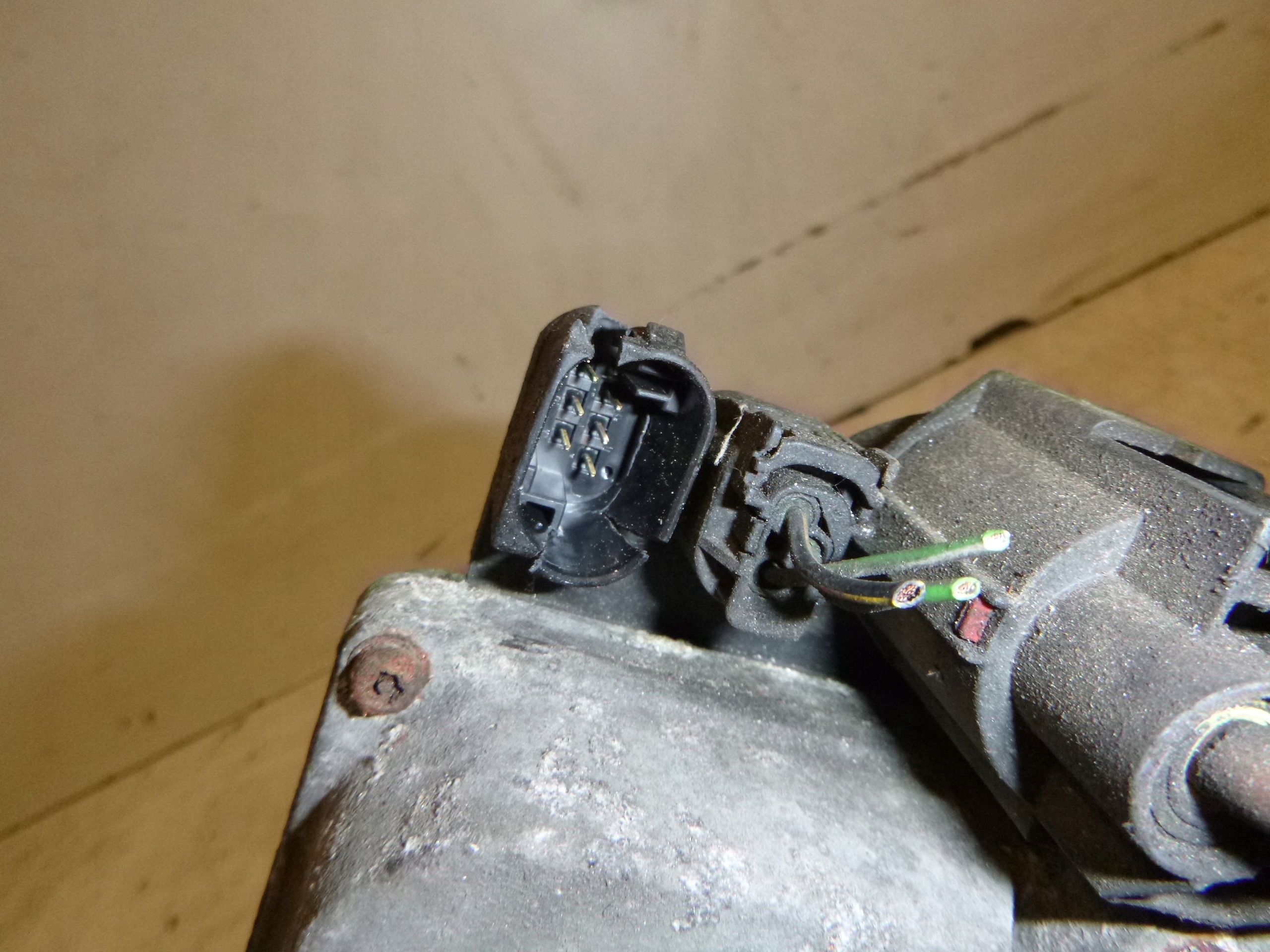 servo control Mercedes W245 2.0T 6700001319