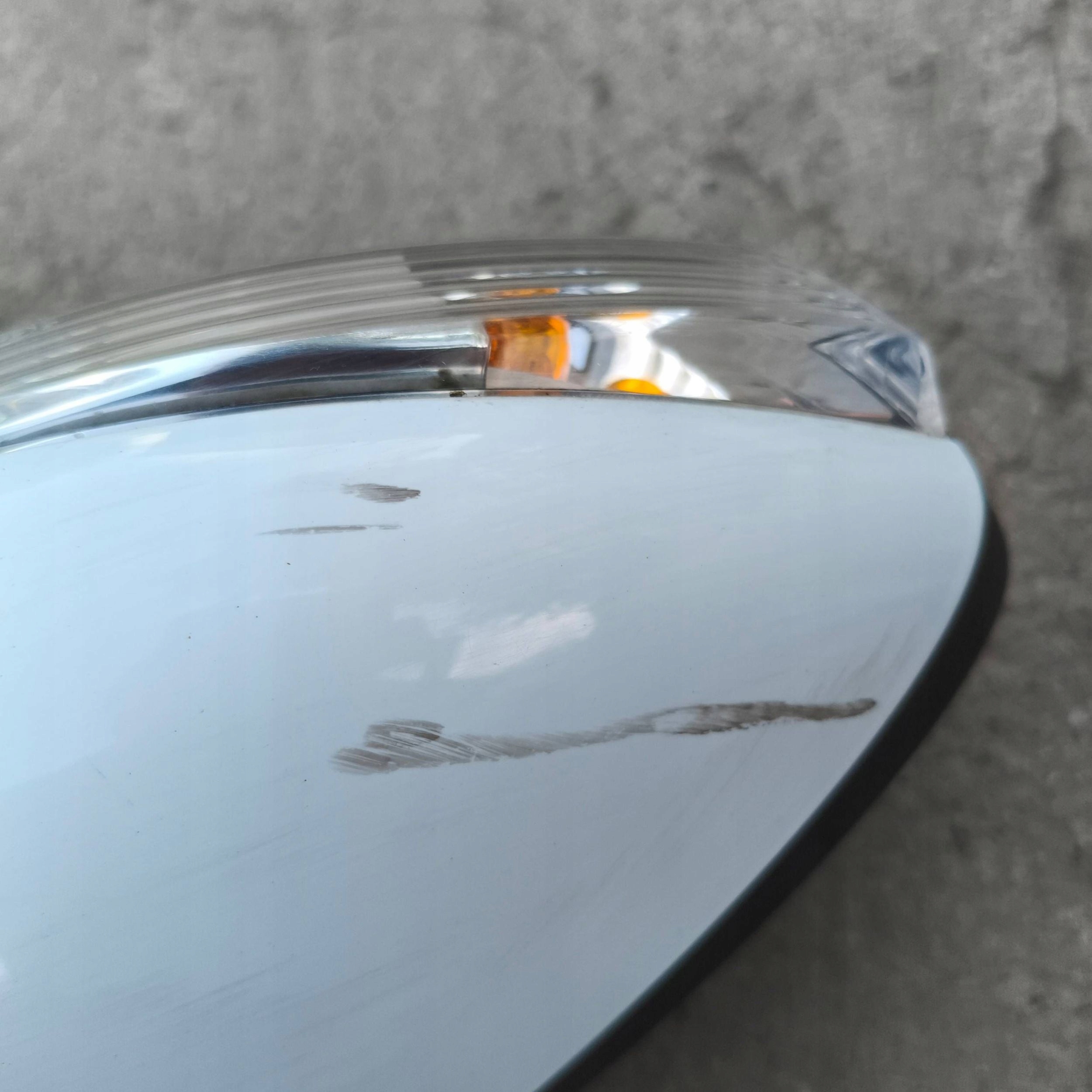 Ford Fiesta MK7 LIFT mirror side right BIALE HC 10 PIN