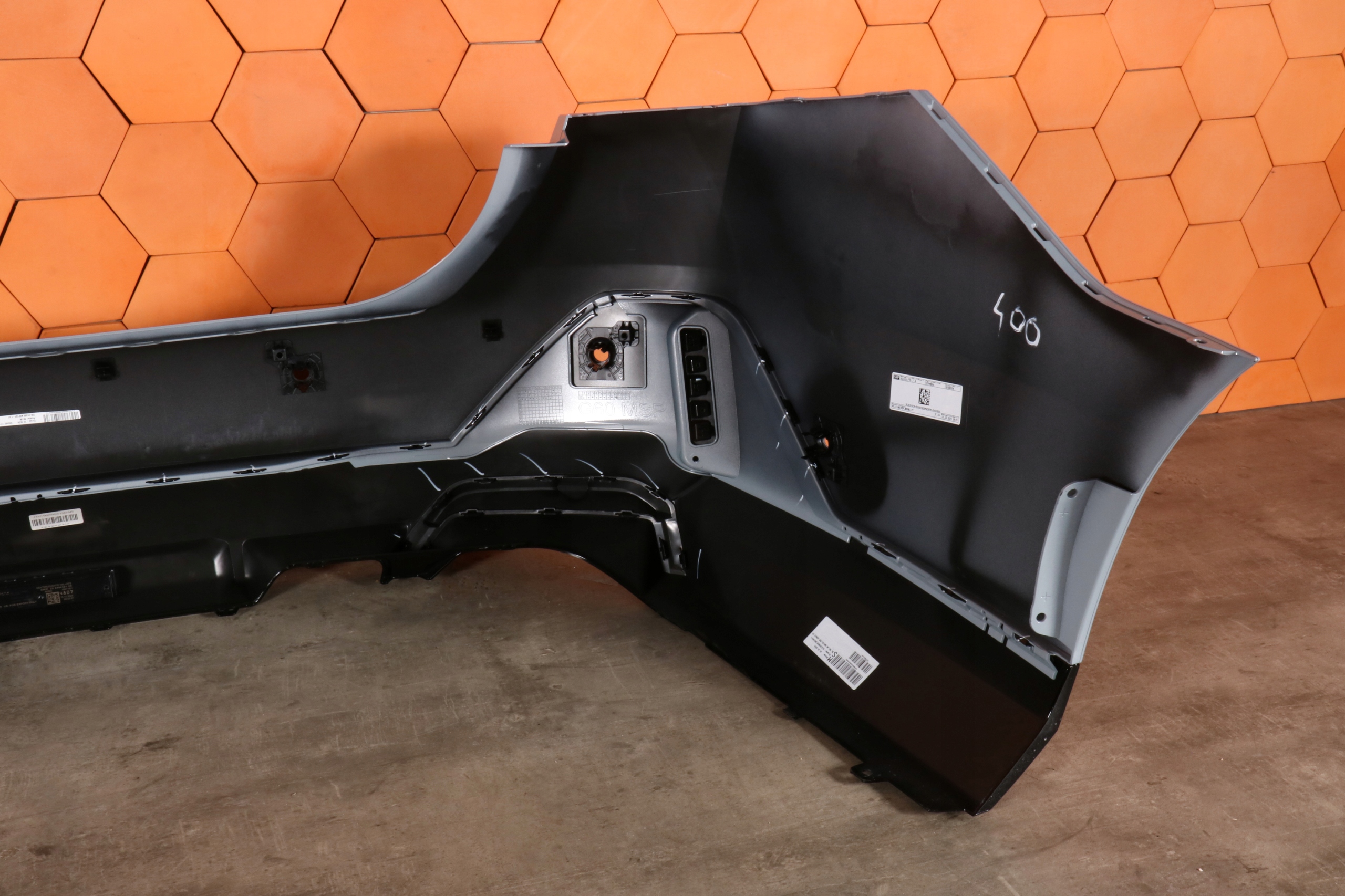 BMW 5 G60 m-packet bumper rear part rear colour C4P BROOKLYN GRAU
