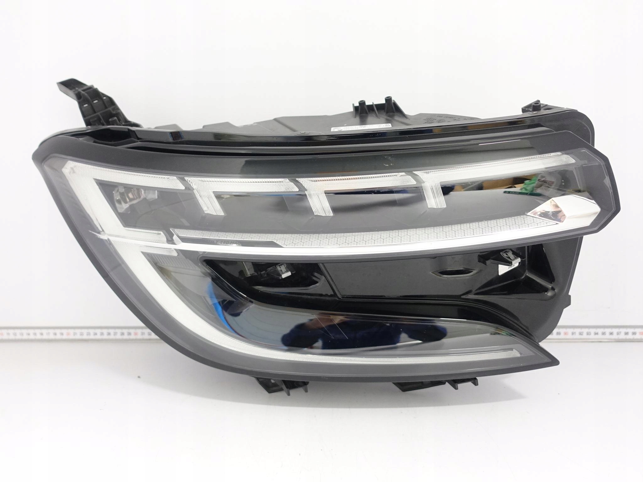 RENAULT AUSTRAL HHN 22- light FULL LED MATRIX VISION right front EUROPA