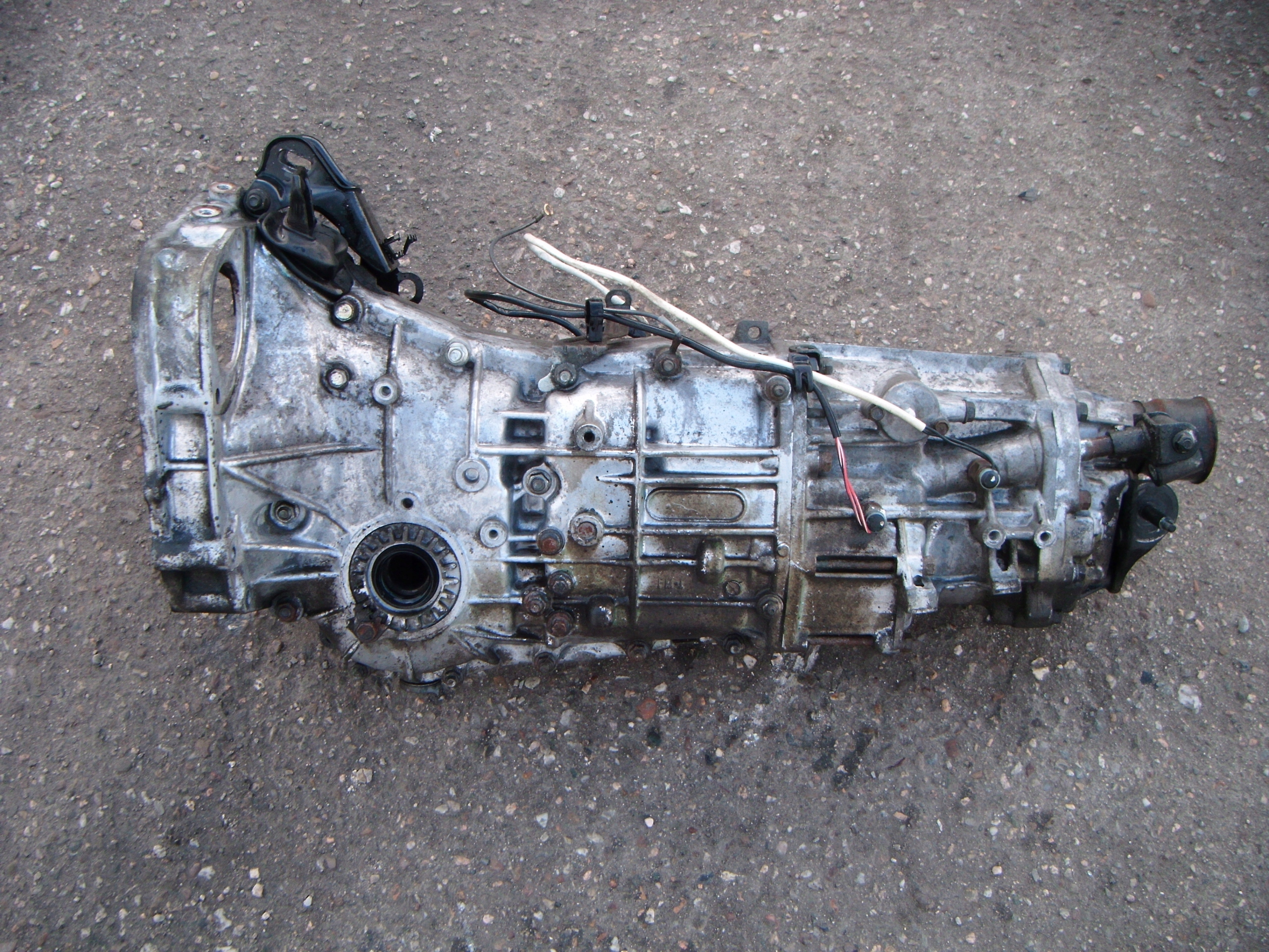 SUBARU OUTBACK III 3 03-09 2.0 D SKRZYNIA BIEGÓW