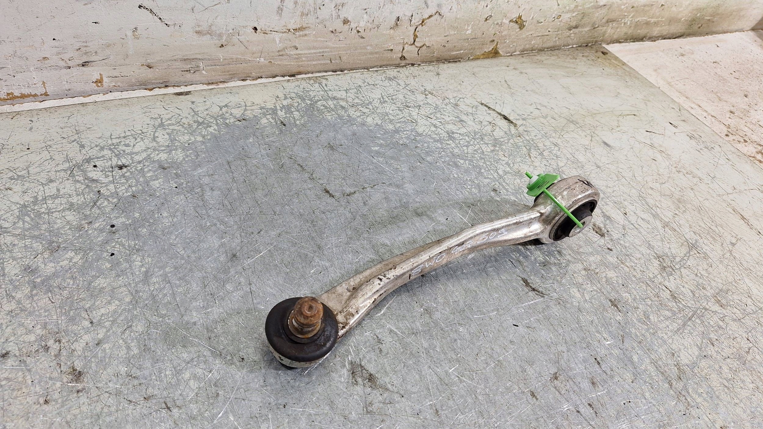 arm upper left 8W0407509B AUDI A4 B9 A5 8W