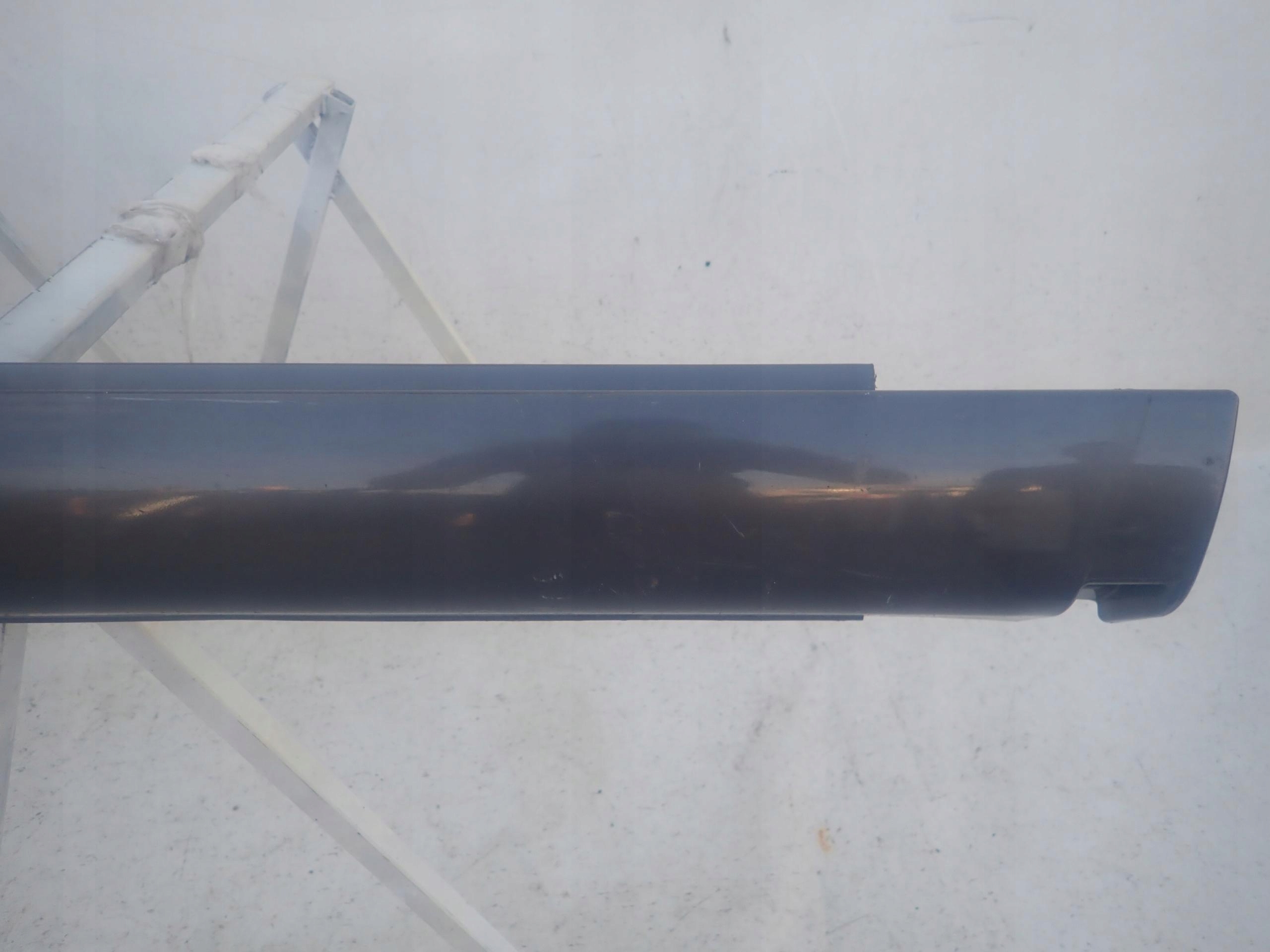 KIA SORENTO and LIFT 06-09 threshold right moulding threshold