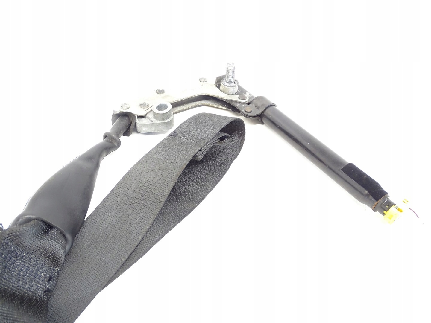 tension belt BEZPIECZENSTAWA right front FORD MUSTANG VI GR3B-63612D64-A