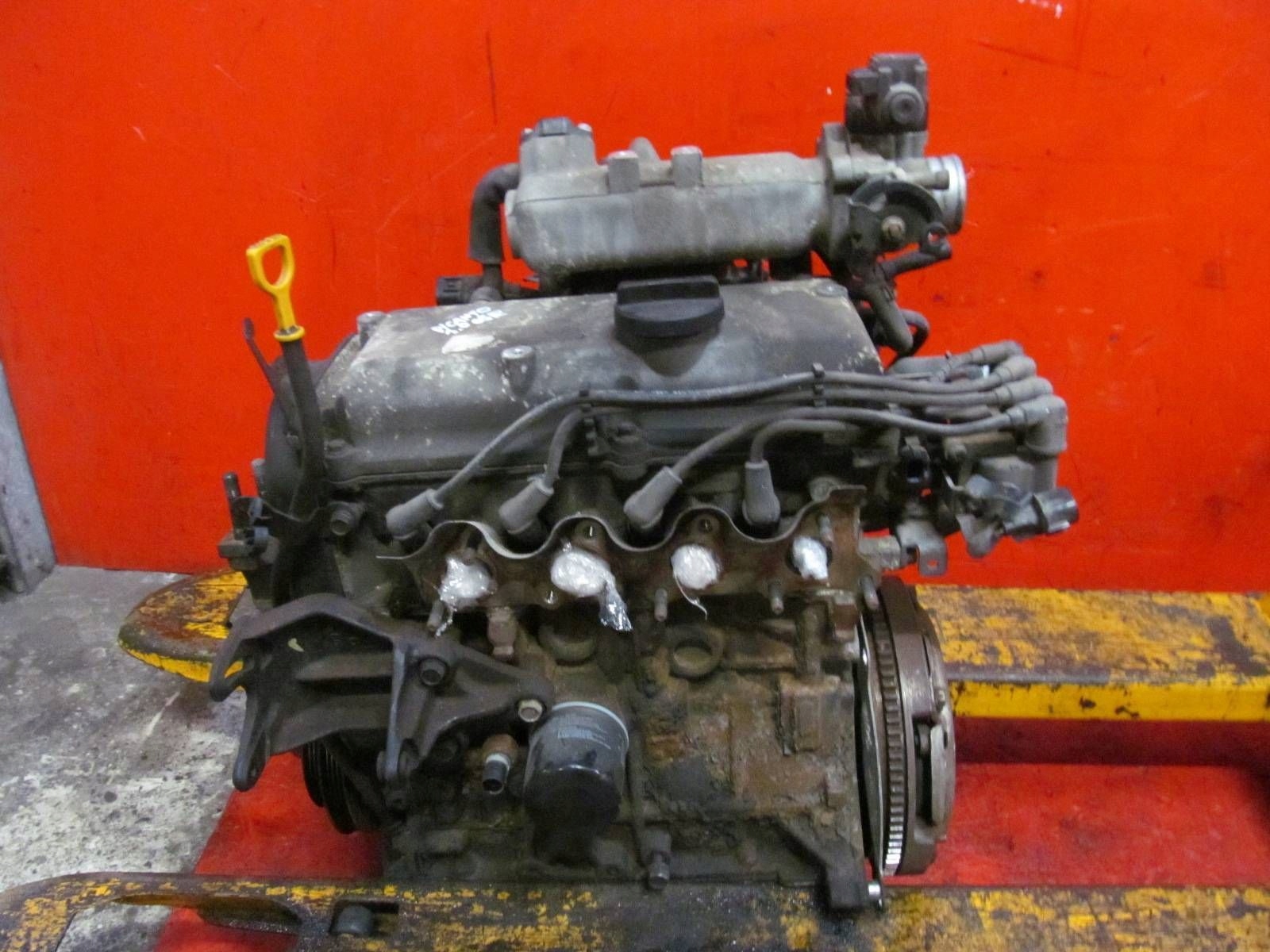 KIA PICANTO and 1 03- 1.0 B engine petrol G4HE