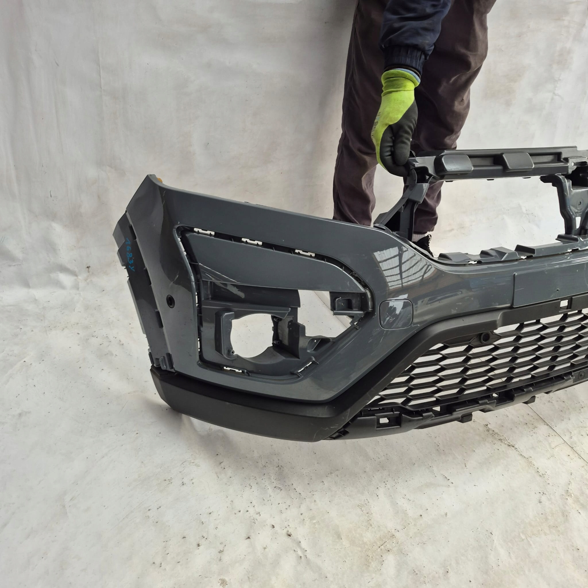 DACIA SANDERO III 3 STEPWAY 20-> bumper front front PDC