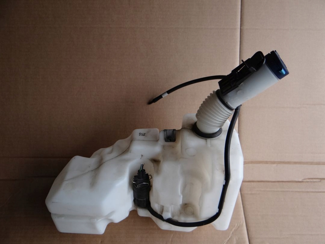 serbatoio LIQUIDO LAVAFARI FIAT STILO B805