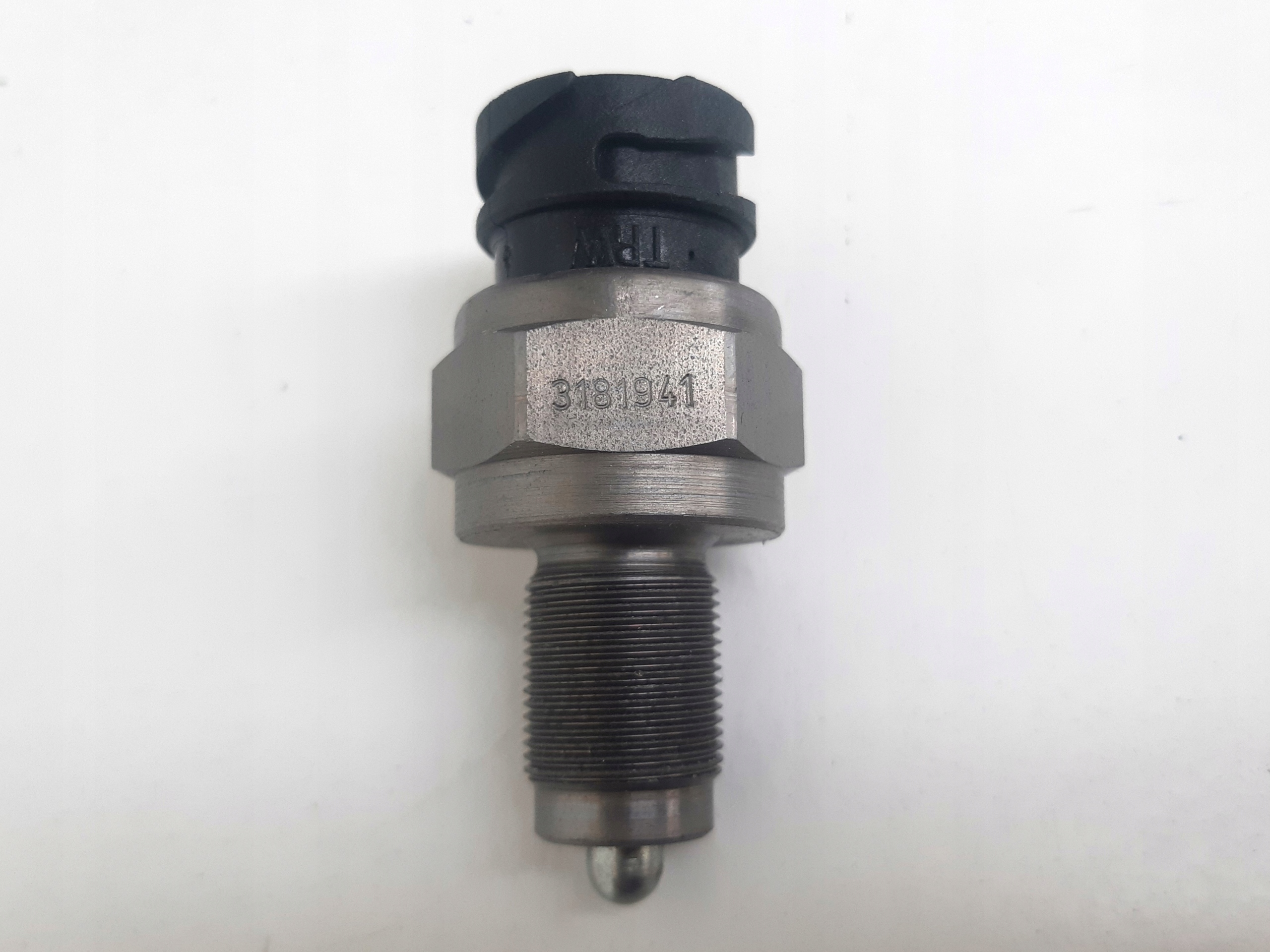 NOWY ORYGINALNY CZUJNIK BLOKADY MOSTU RENAULT GAMA T RANGE C K Jakość części (zgodnie z GVO) O - oryginał z logo producenta pojazdu (OE)