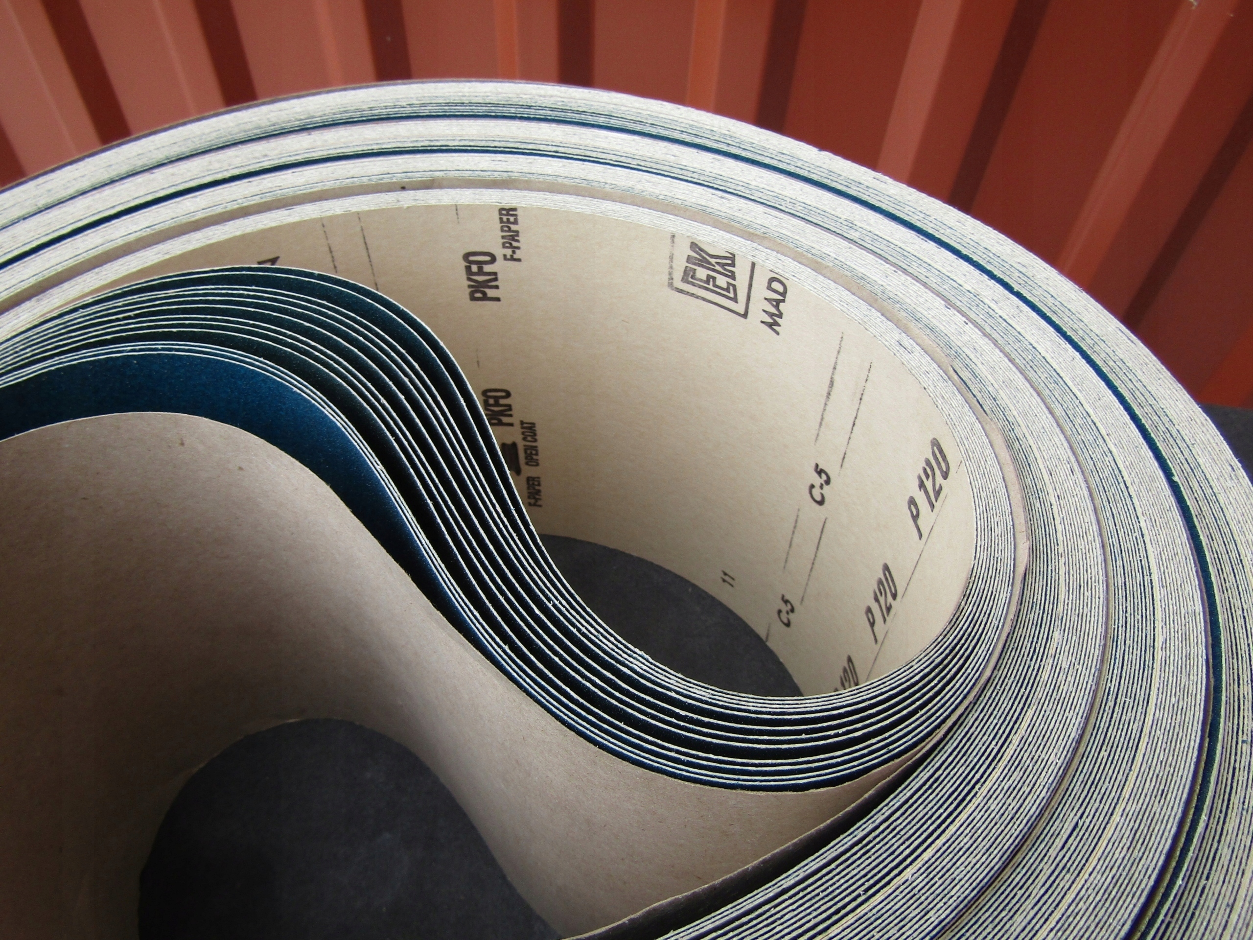 PAS ŚCIERNY BEZKOŃCOWY 150x6600 P120 EKAMANT SWED. EAN (GTIN) 9771897157832