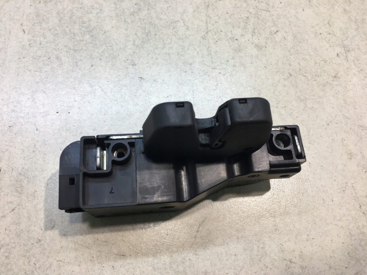 lock bonnet boot PEUGEOT 607 9646091480