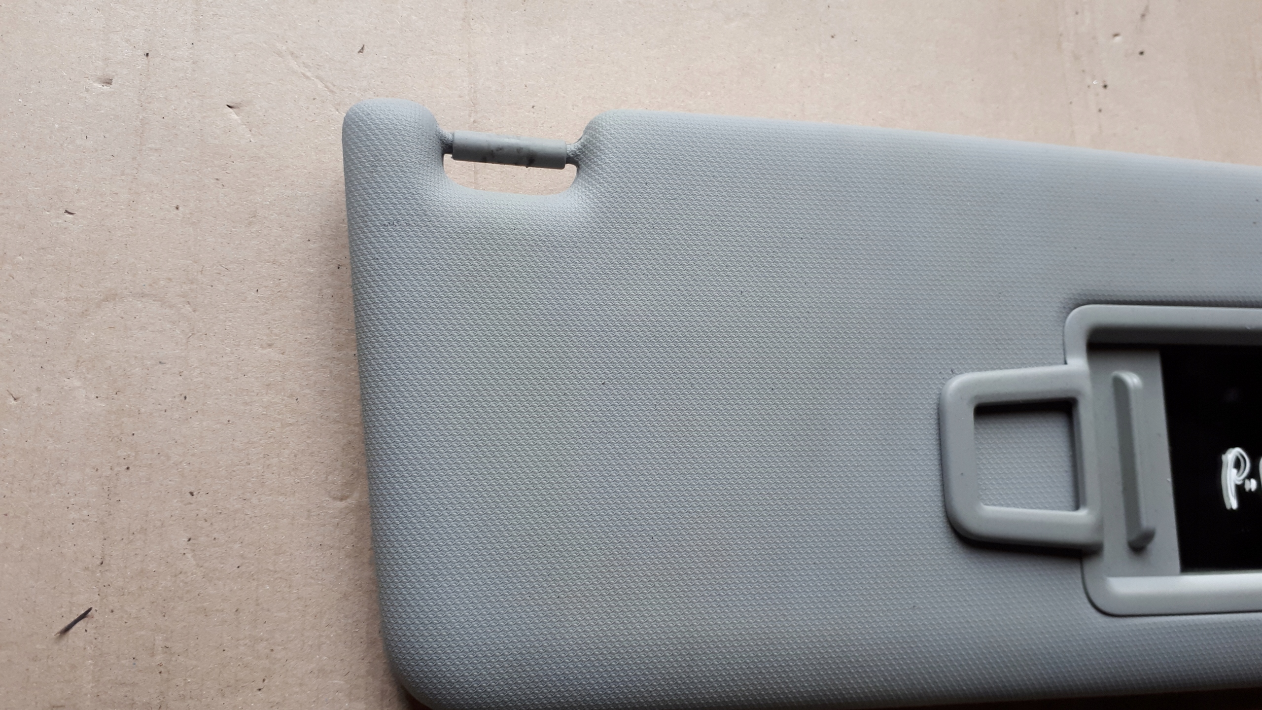 A4 B9 8W cover PRZECIWSLONECZNA right 8W0857552