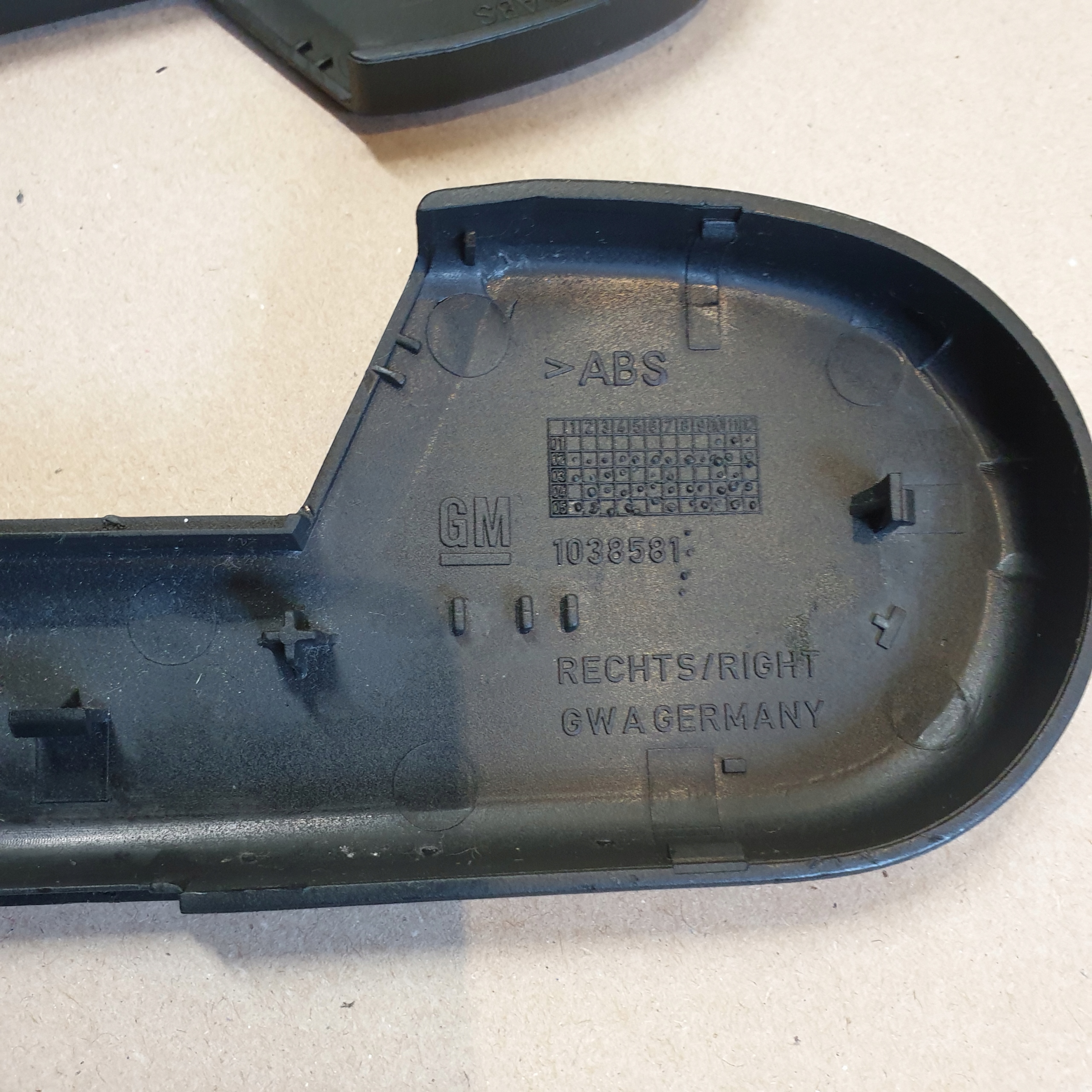 бардачок консоль подлокотника воздухозаборник жалюзи opel Vectra C