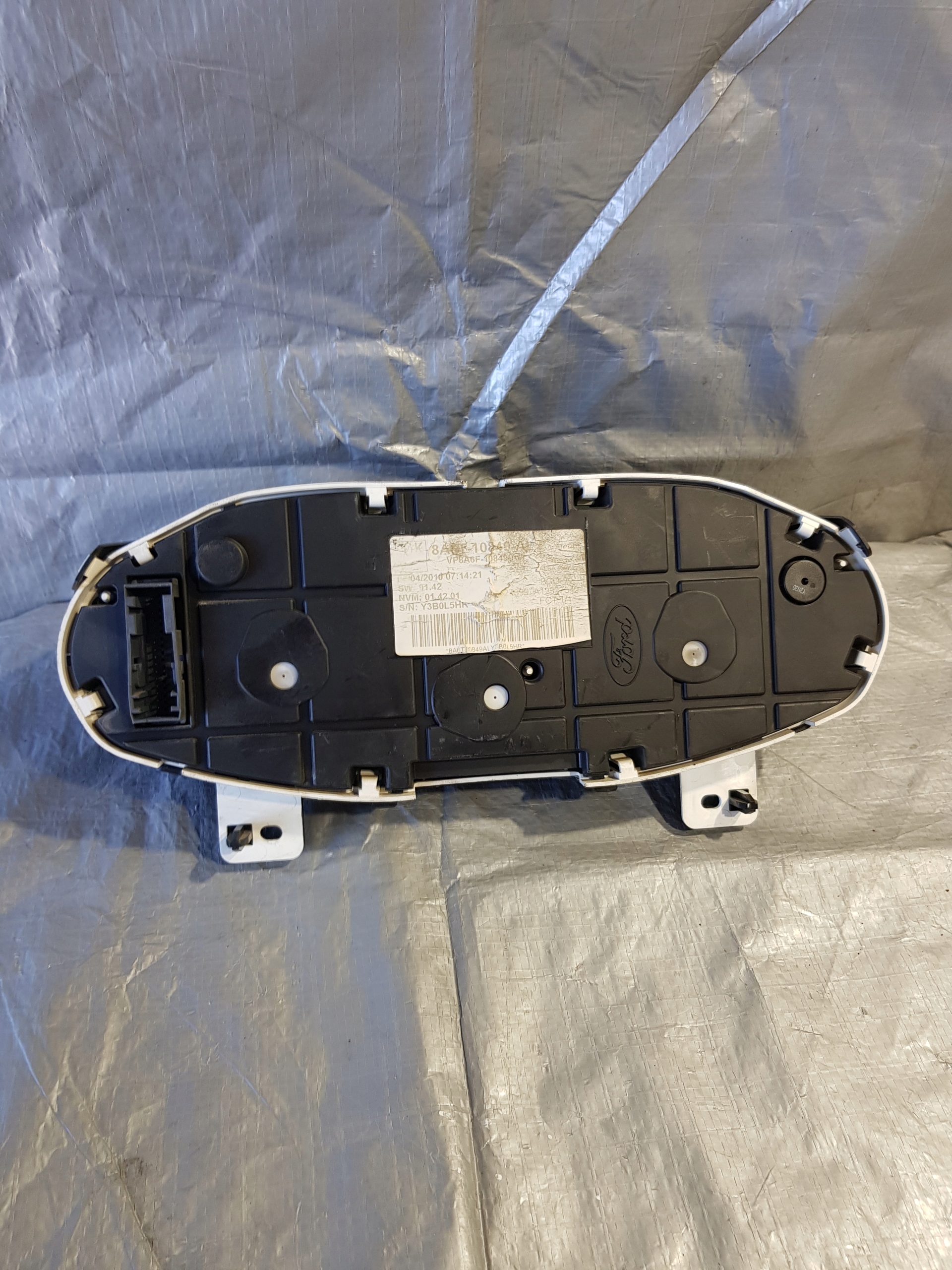dials FORD FIESTA MK7 BENZ VP8A6F-10894-BC