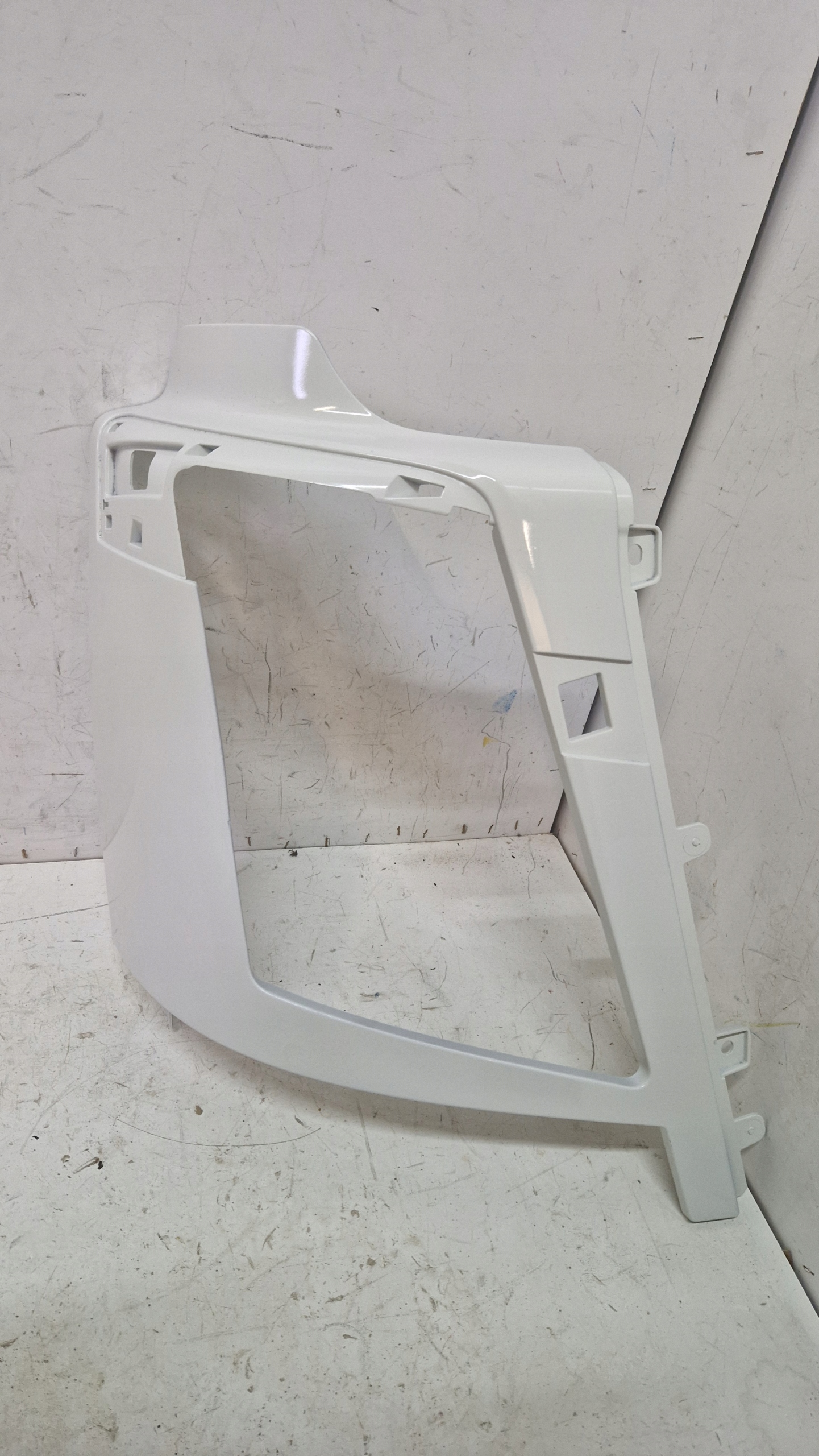 Покрытие корпус лампы окуляр volvo fm4 21963141