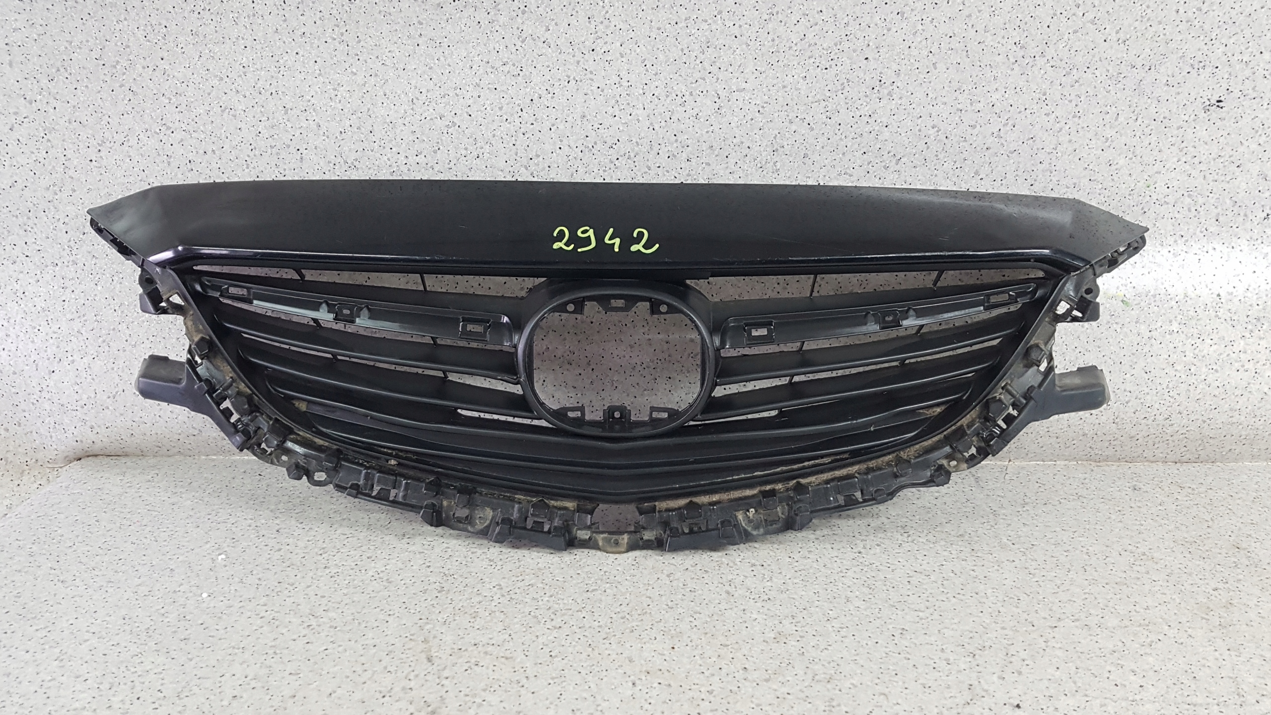 MAZDA 6 VI GJ 2012 - grill grille 2942