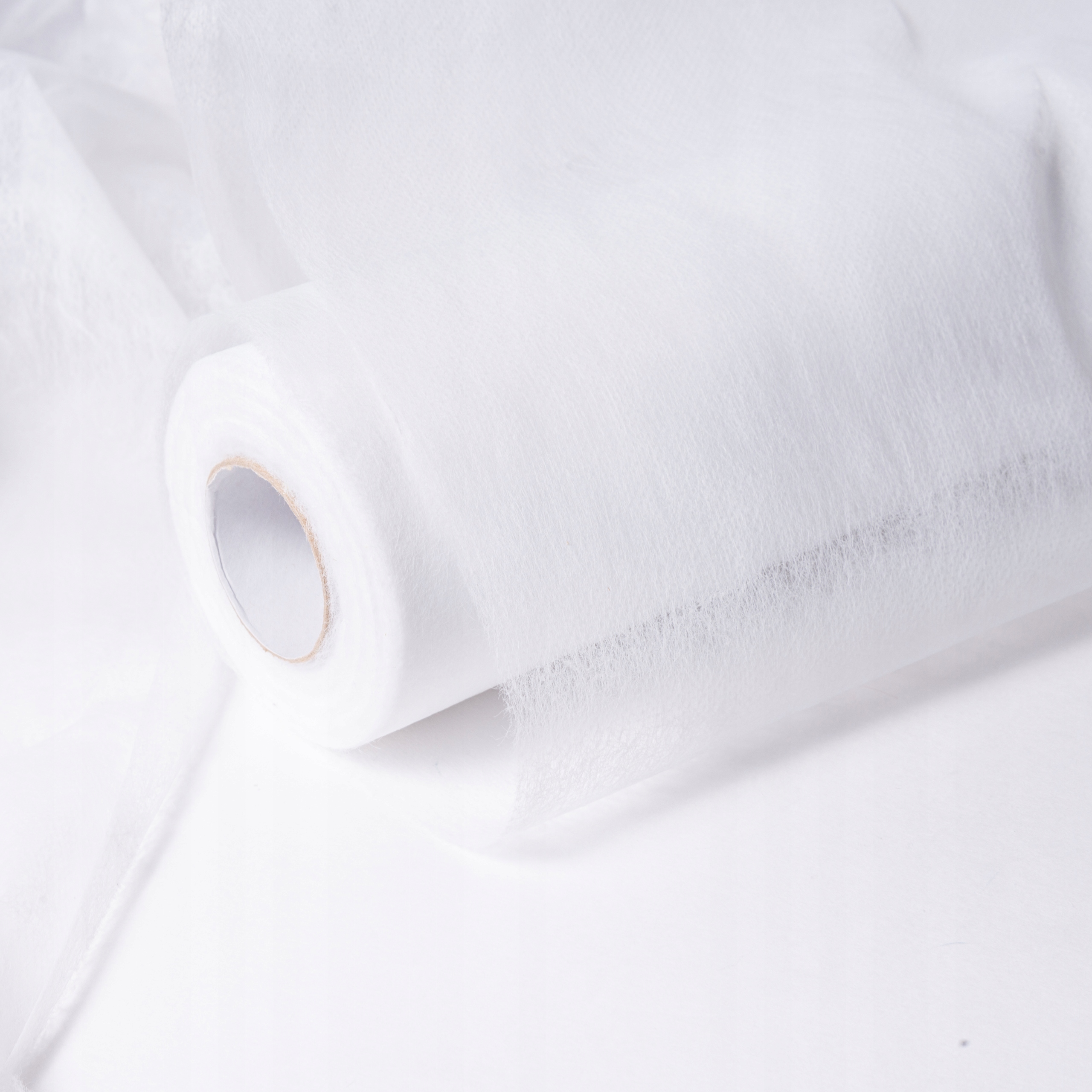 PODKŁAD WŁÓKNINOWY MEDYCZNY KOSMETYCZNY FIZELINOWY PRZEŚCIERADŁO 60cm x 50m EAN (GTIN) 5901752439344