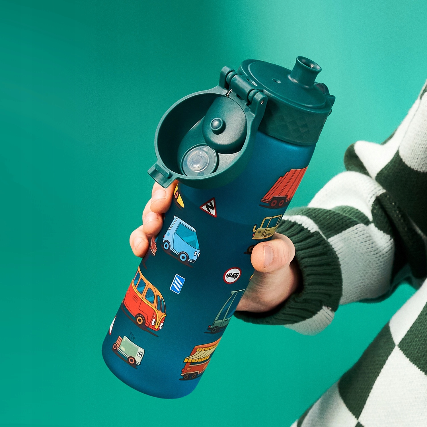 BUTELKA BIDON NA WODĘ DO SZKOŁY PRZEDSZKOLA SAMOCHODY AUTA CARS ION8 0,5 l Rodzaj bidon