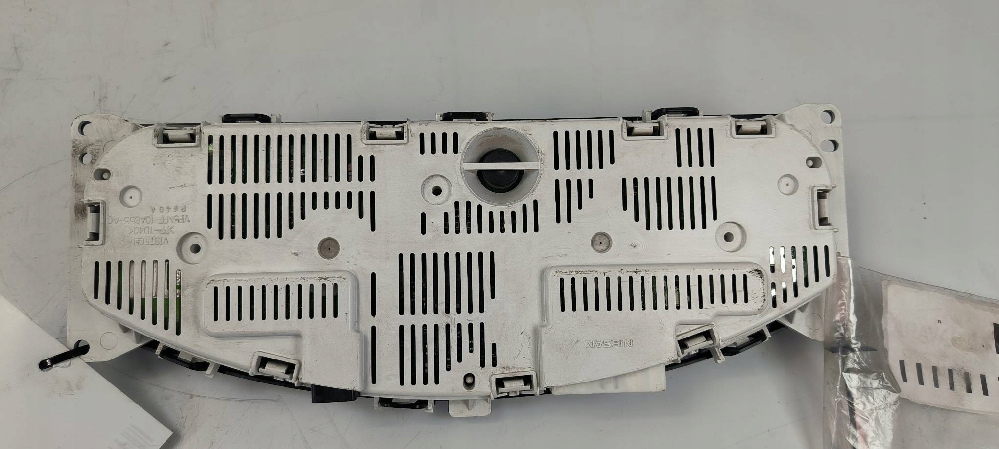 спидометр nissan NAVARA D40 2.5 248103X21D