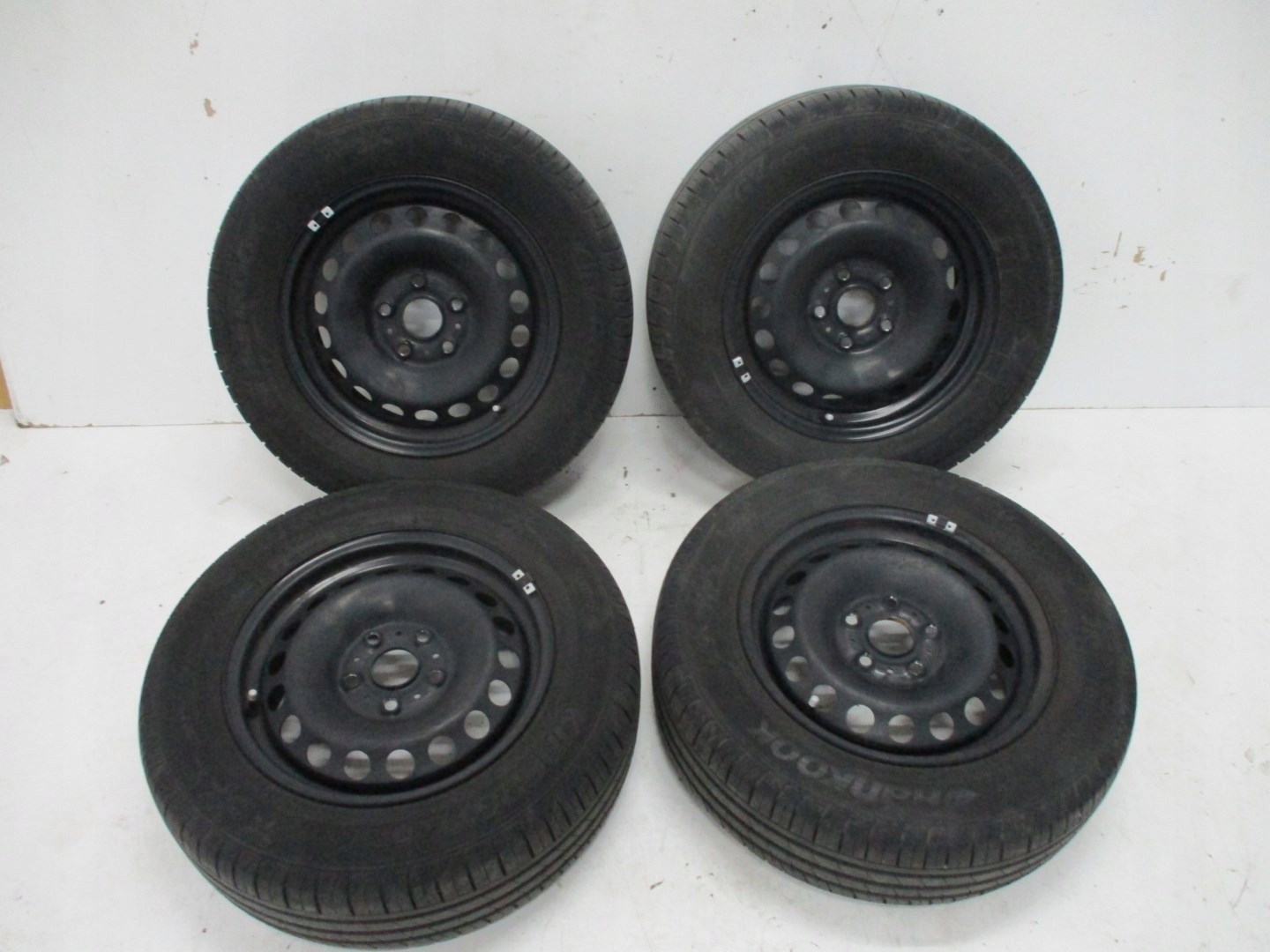 wheels discs tyres metal Vw Golf 7 5G0 R15 18R