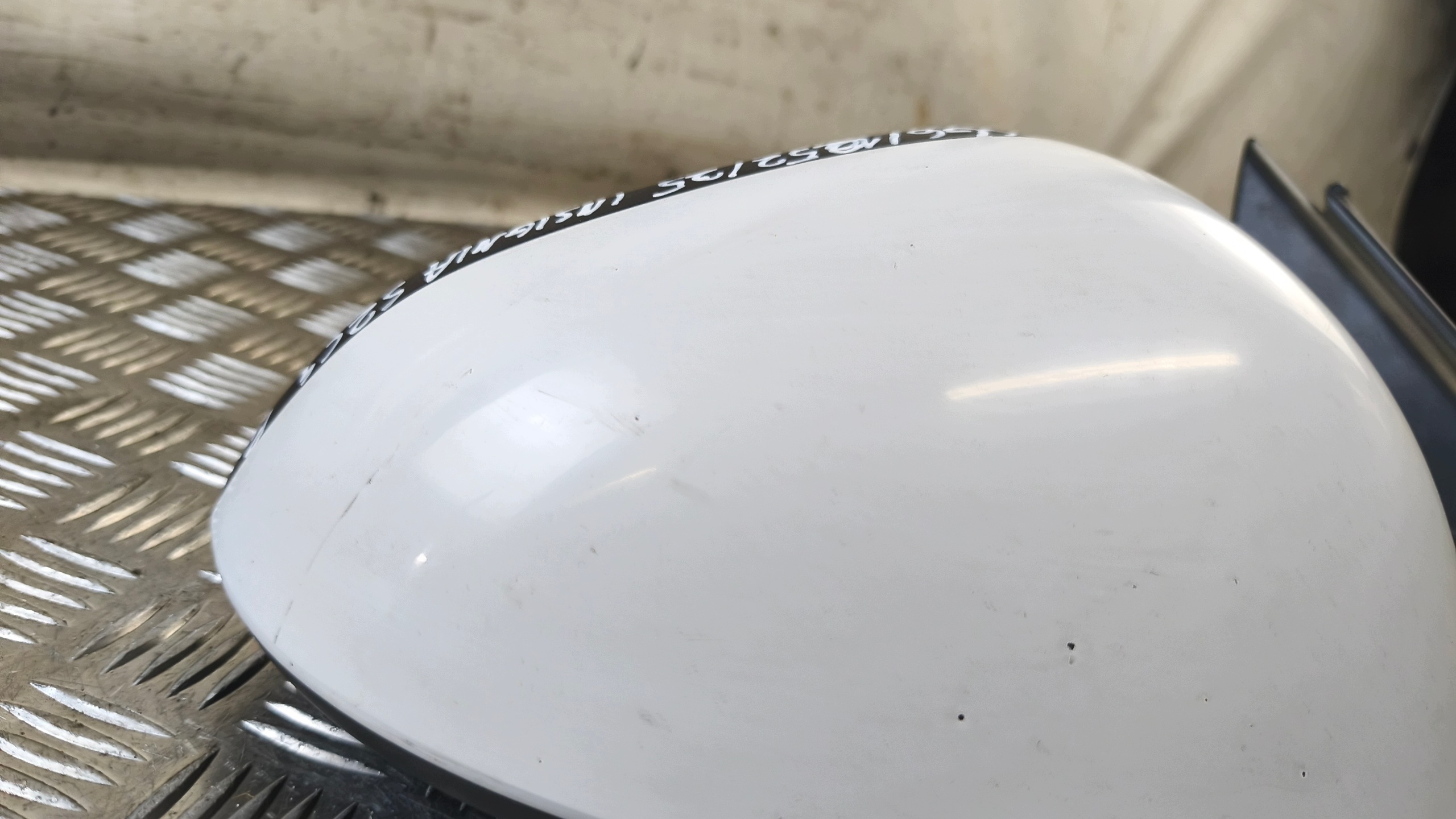 mirror right OPEL INSIGNIA A 2010r 13269576 K: OLIMIPIC WHITE