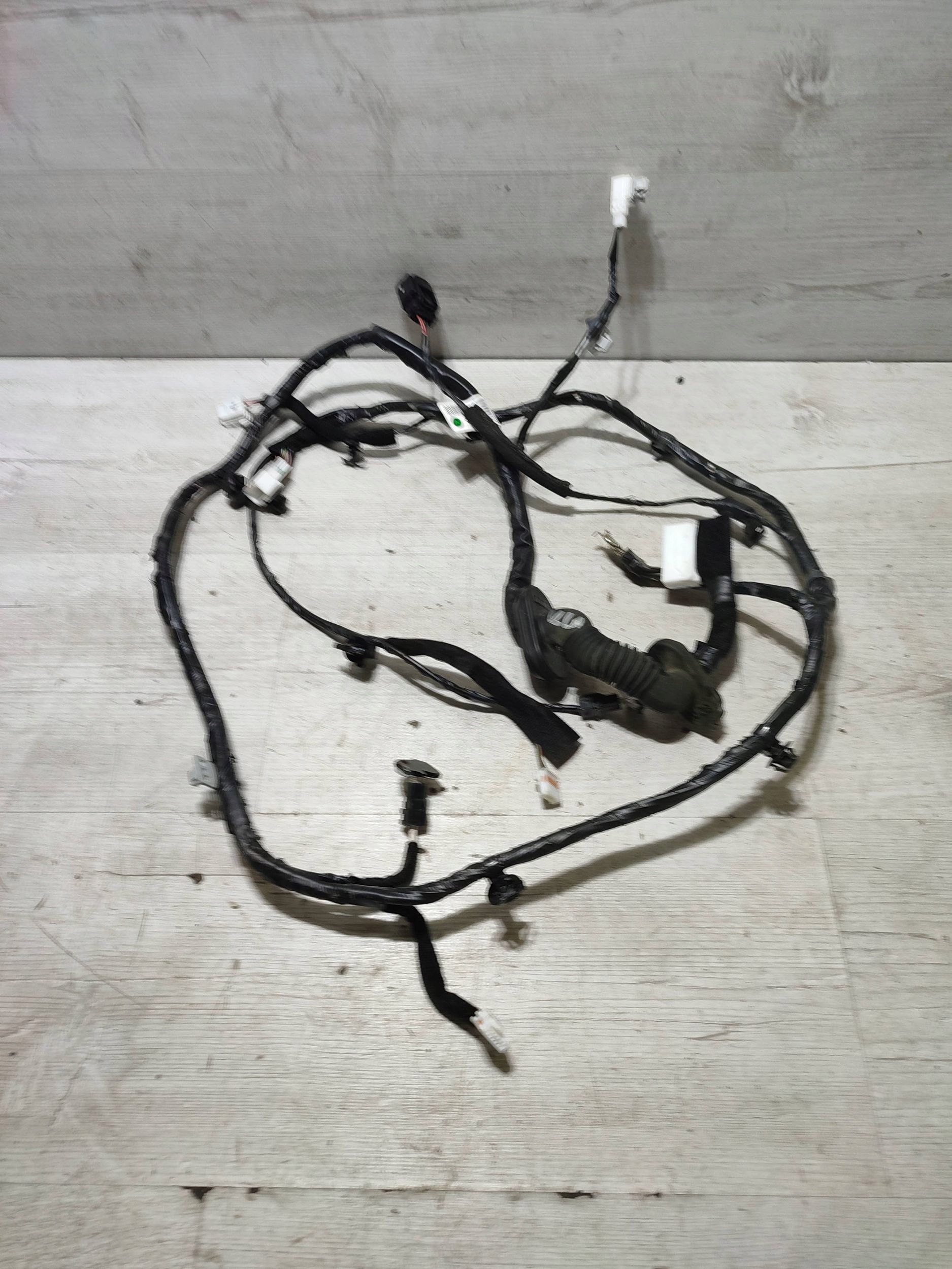 Hyundai Kona and 2018 bundle przewodow of rear bonnet / boot