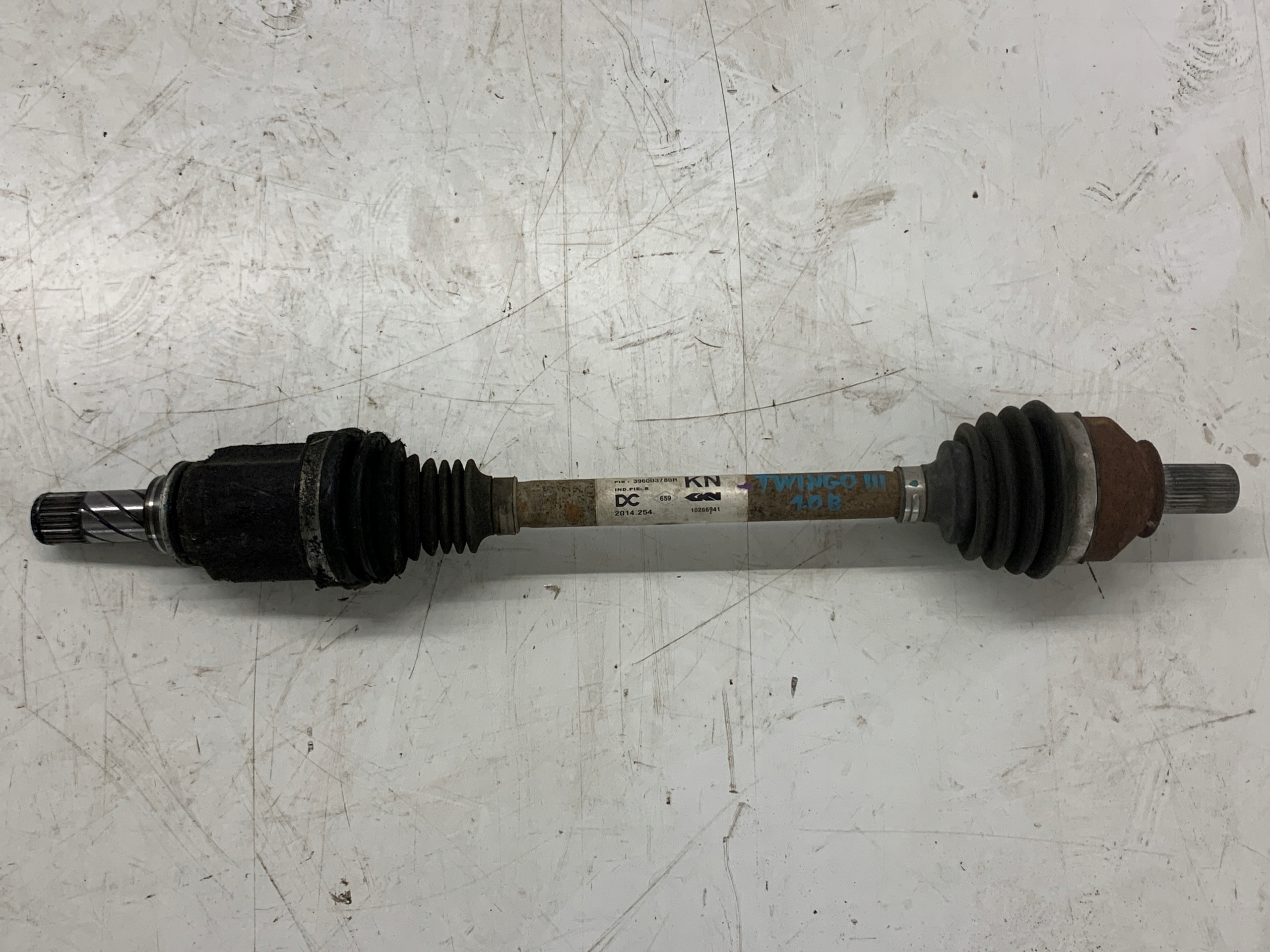 semi-axis left rear part left rear A4533503500 RENAULT TWINGO III (2014-2018)1.0 SCE