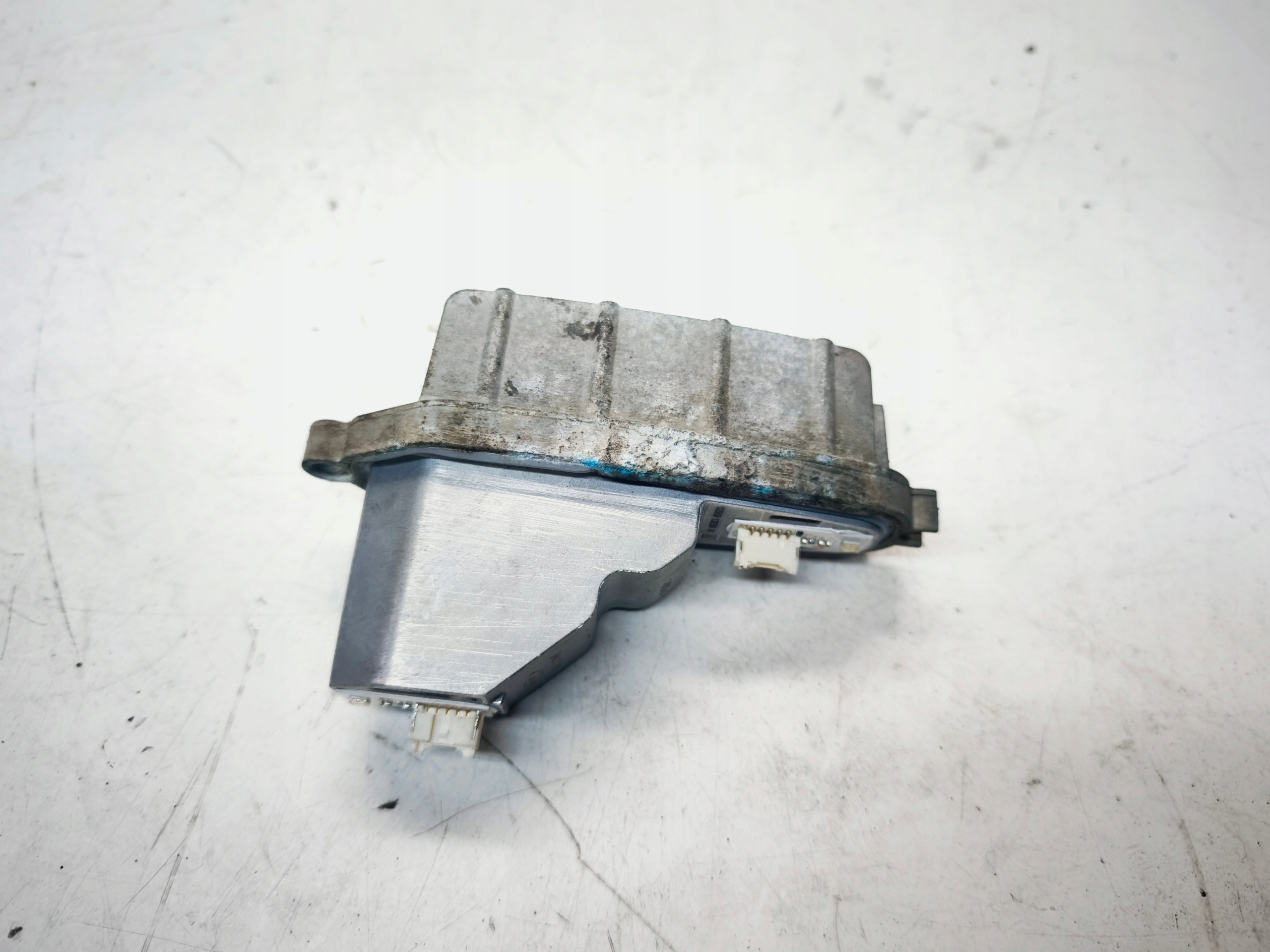 modul DIODA LED REFLEKTORA JERZYK Leuchte vorne AUDI Q3 8U 02959 13E50