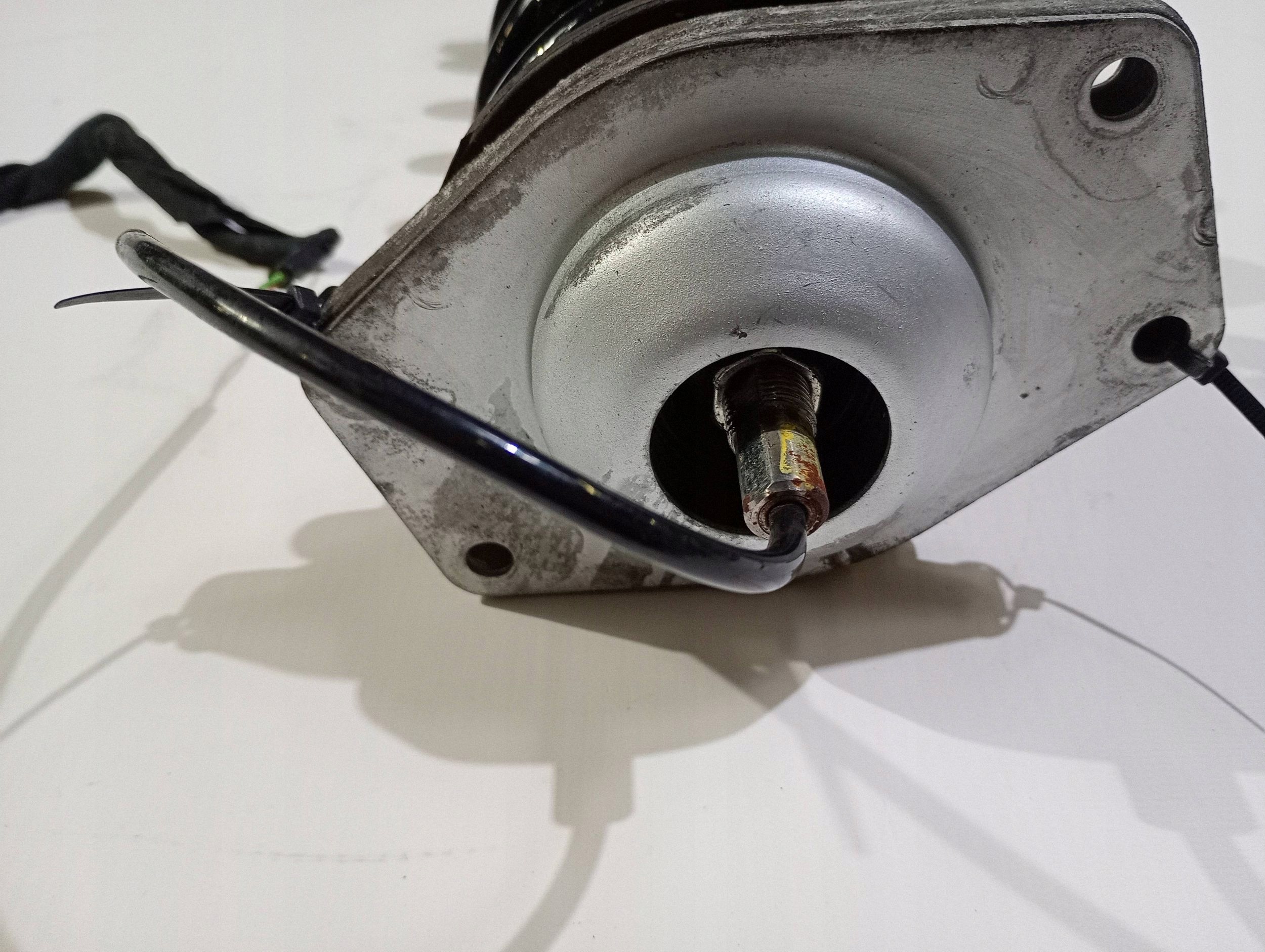 shock absorber mcperson spring right left rear part Maserati GranTurismo 2008