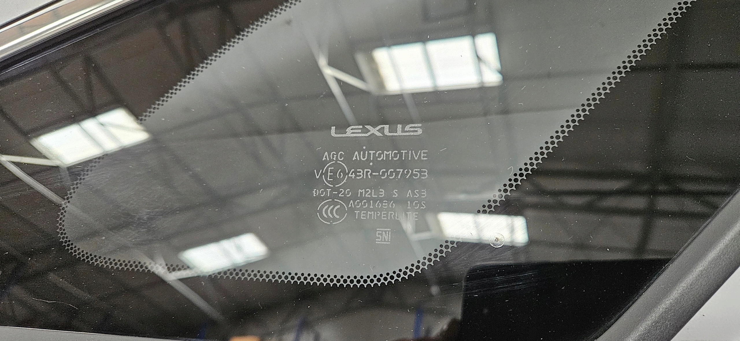 Vitre Aile Droite Arrière LEXUS RX IV 16-22